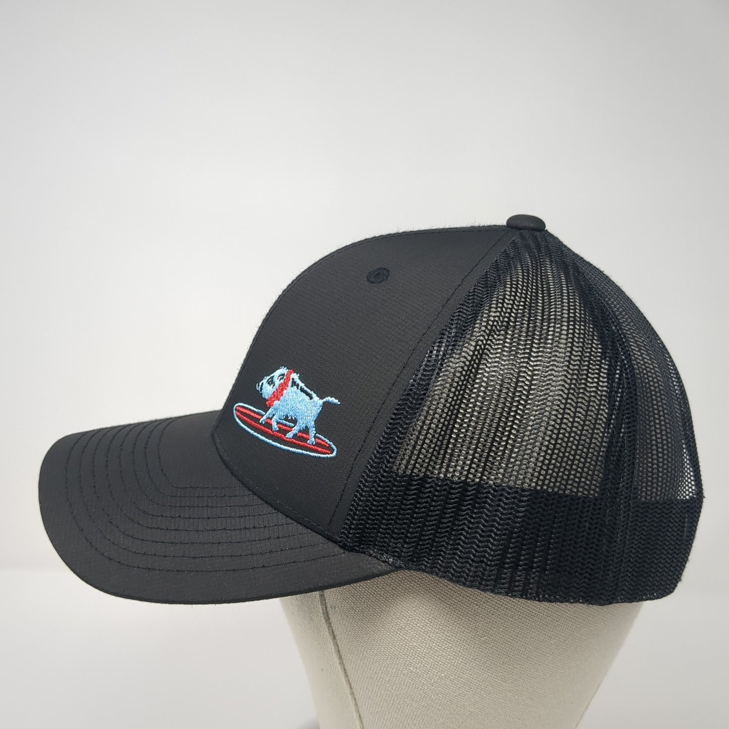 Surfing Blue Pig Snapback Mesh Back Trucker Hat Black One Size Adjustable