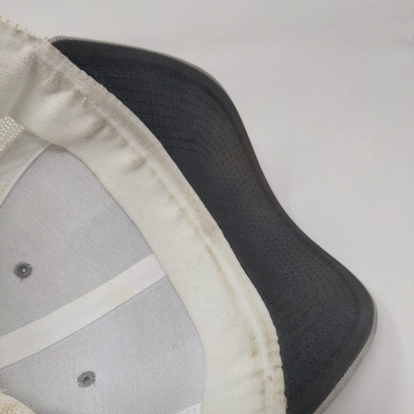 Huk Fitted Trucker Hat Gray L/XL Embroidered Breathable Mesh Back 6 Panel Fish