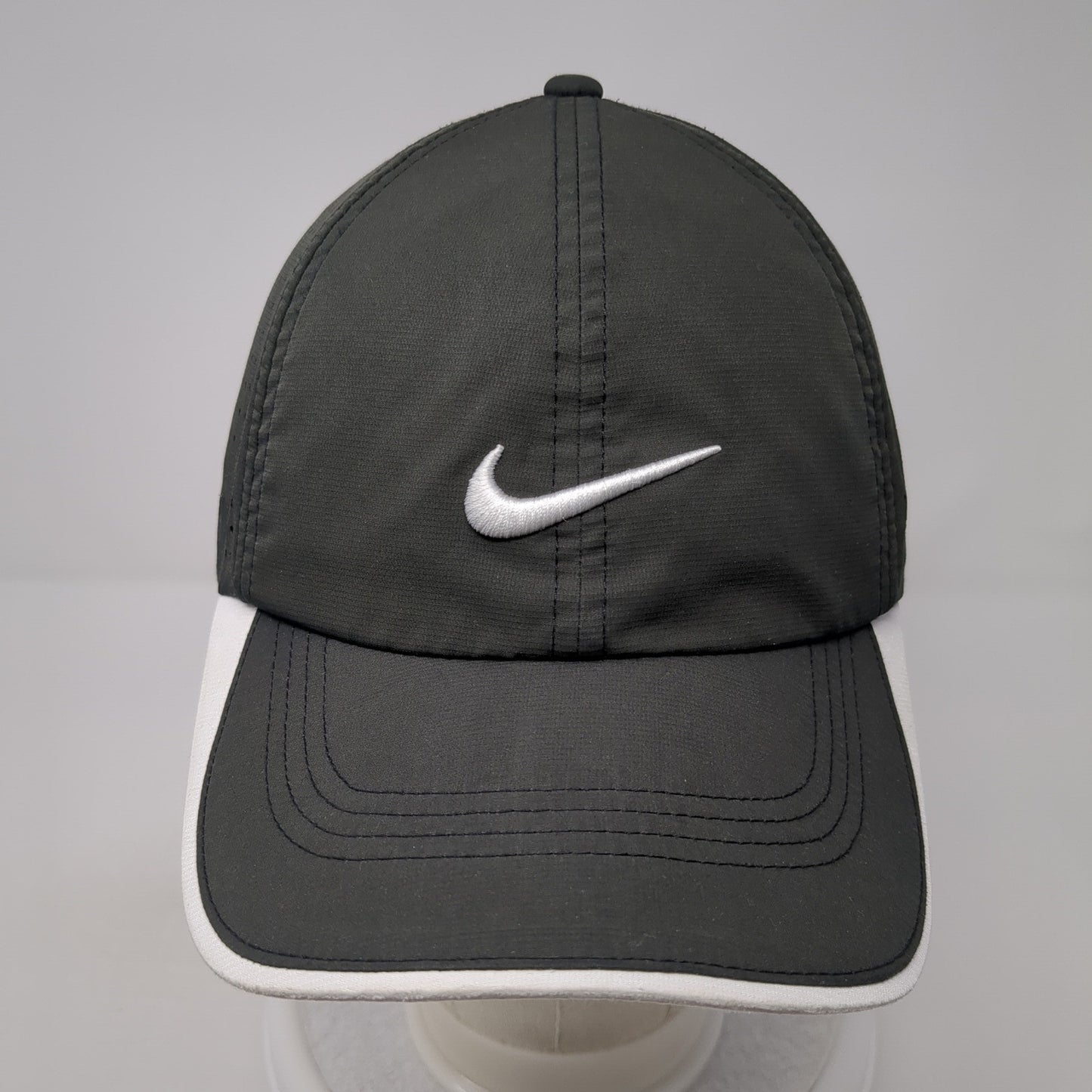 Nike Golf Strapback Hat Black One Size Adjustable Embroidered Swoosh Logo