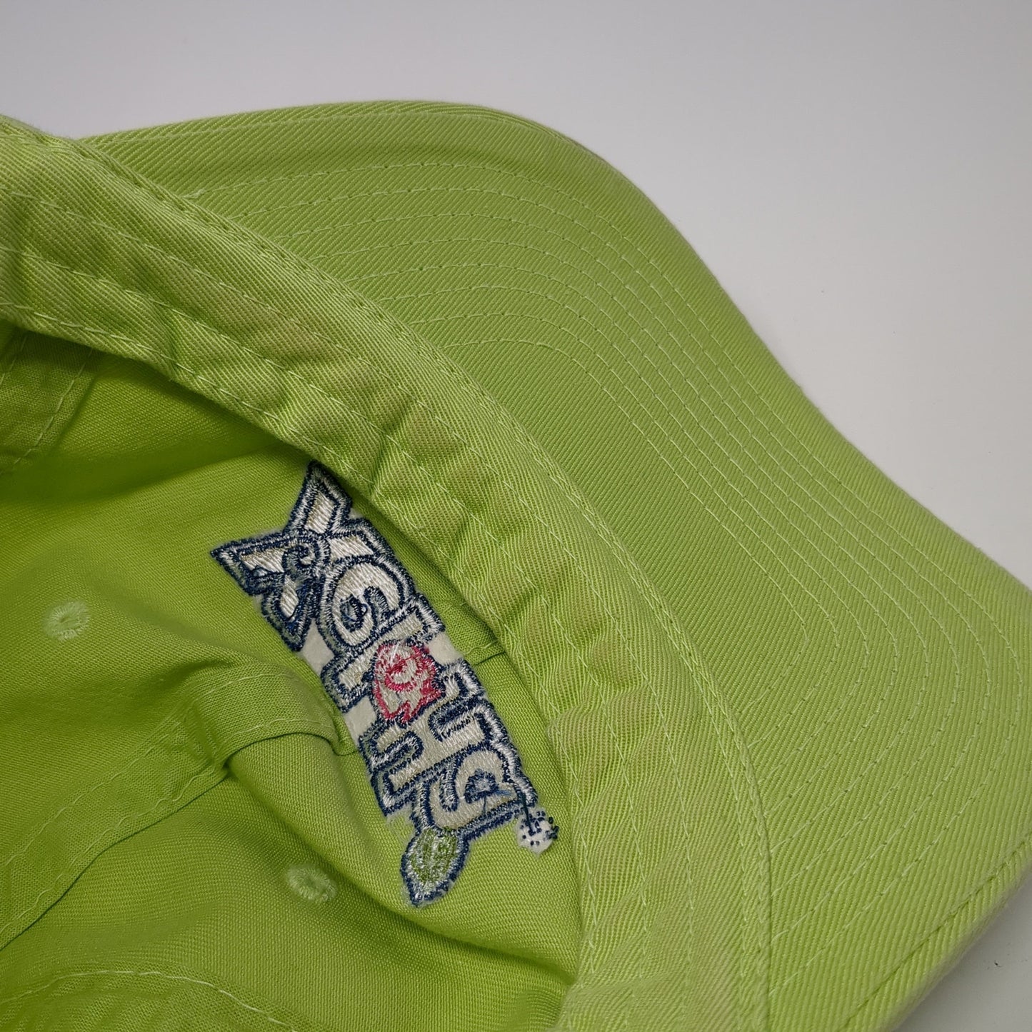 XeloHa Slideback Baseball Cap Green One Size Adjustable Embroidered 6 Panel