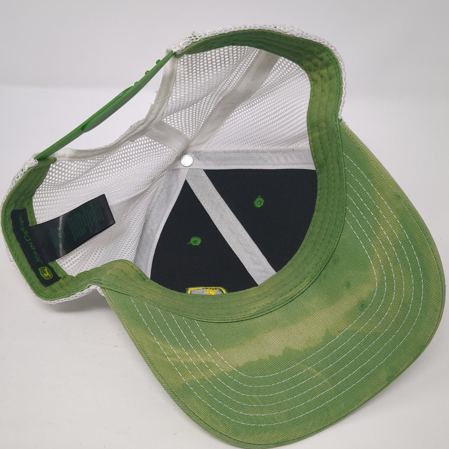 John Deere Snapback Trucker Hat Green One Size Adjustable Embroidered Mesh Back