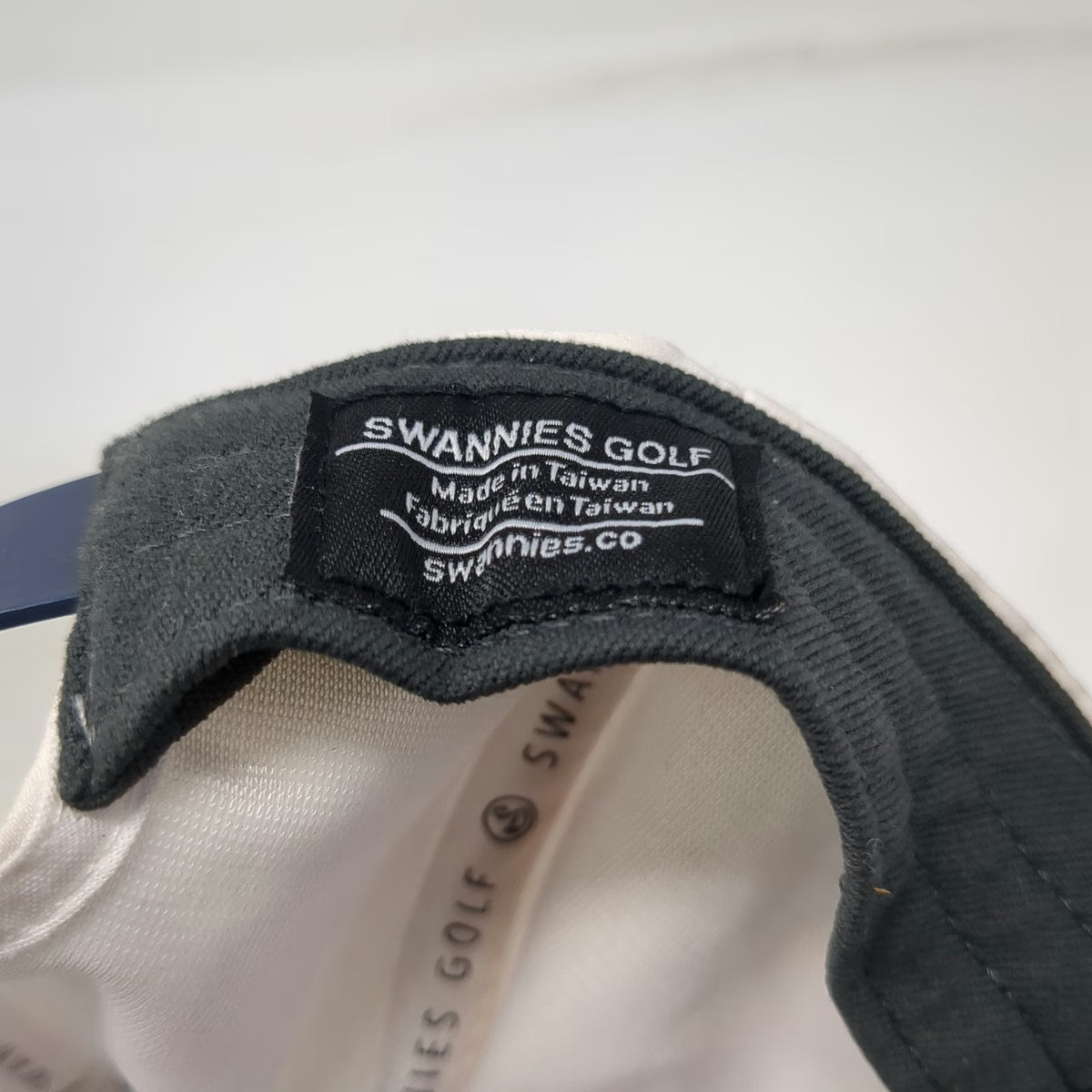 Swannies Snapback Hat White Blue One Size Golf Embroidered Swan Logo Adjustable