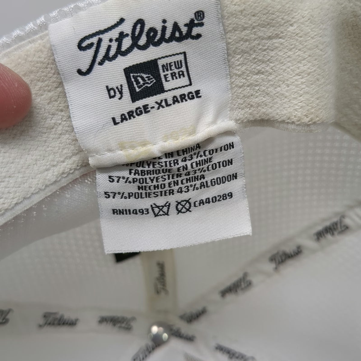 Titleist Baseball Cap White XL Pro V1 FootJoy Mesh Back Fitted Hat New Era