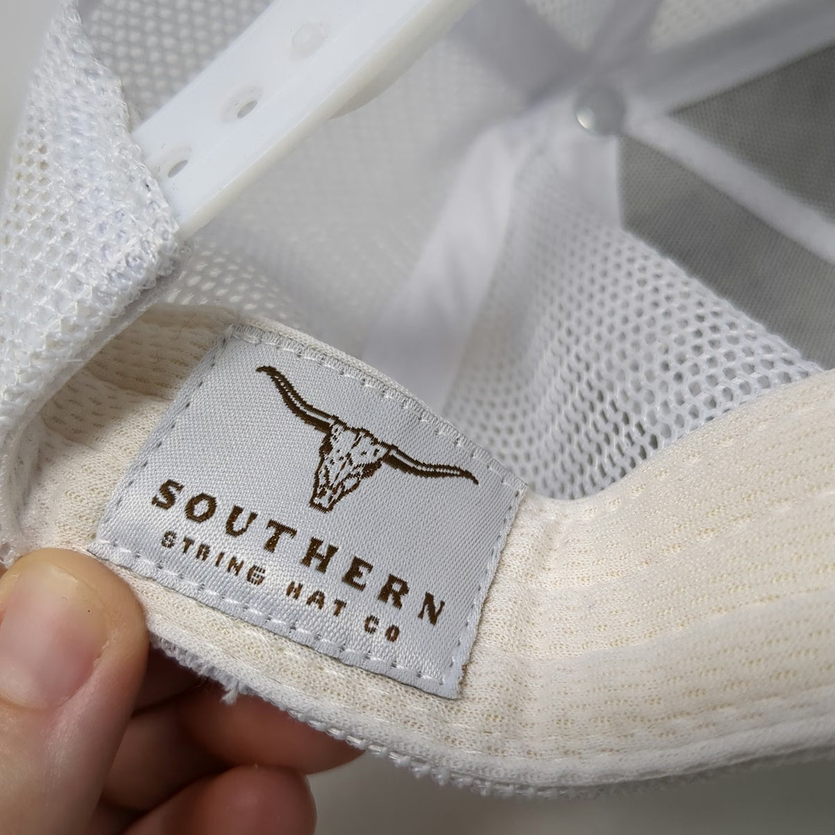 Southern String White One Size Trucker Hat Barefoot Country Music Fest Camo Mesh