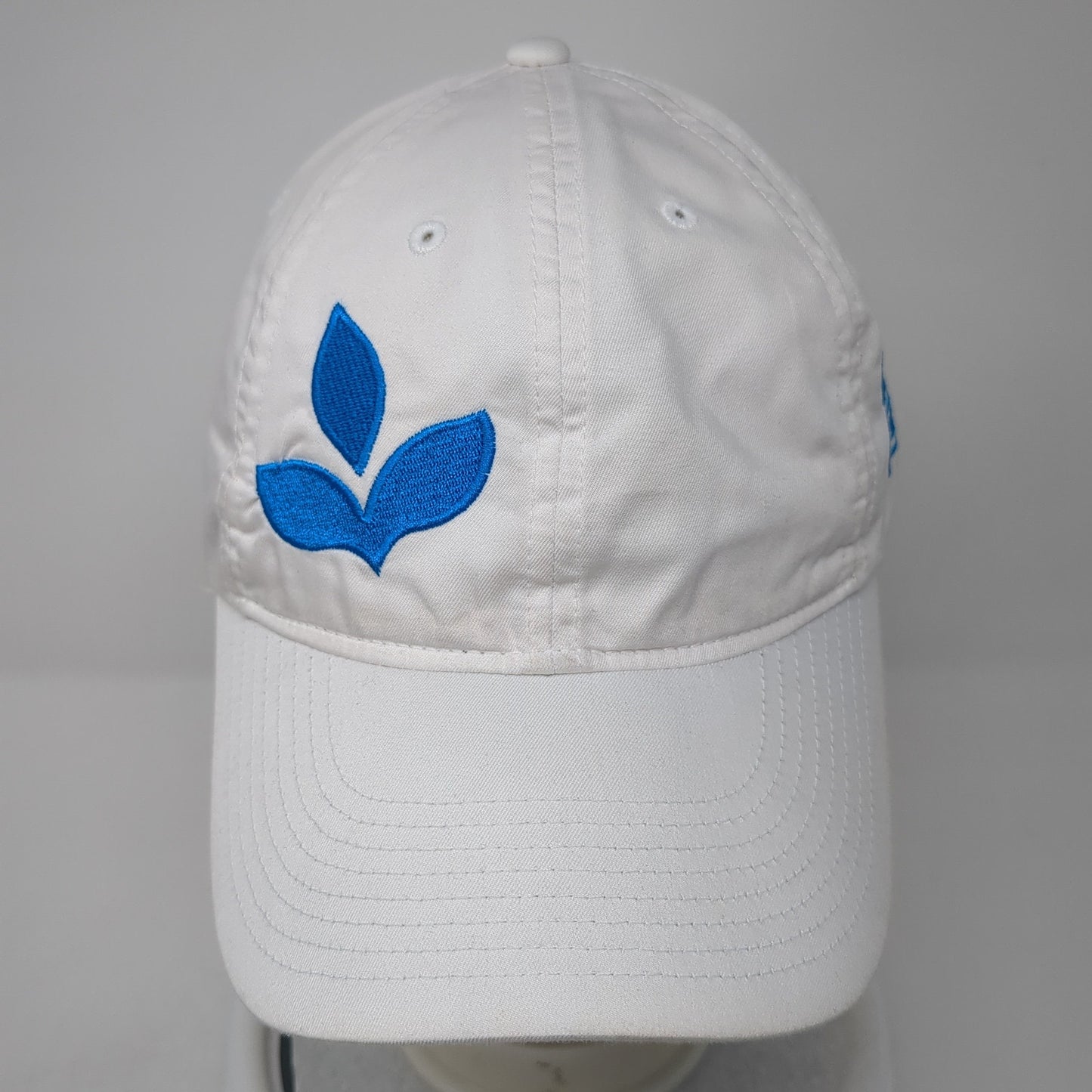 Nike Heritage86 Slideback Hat White One Size Embroidered Logo Dri-Fit