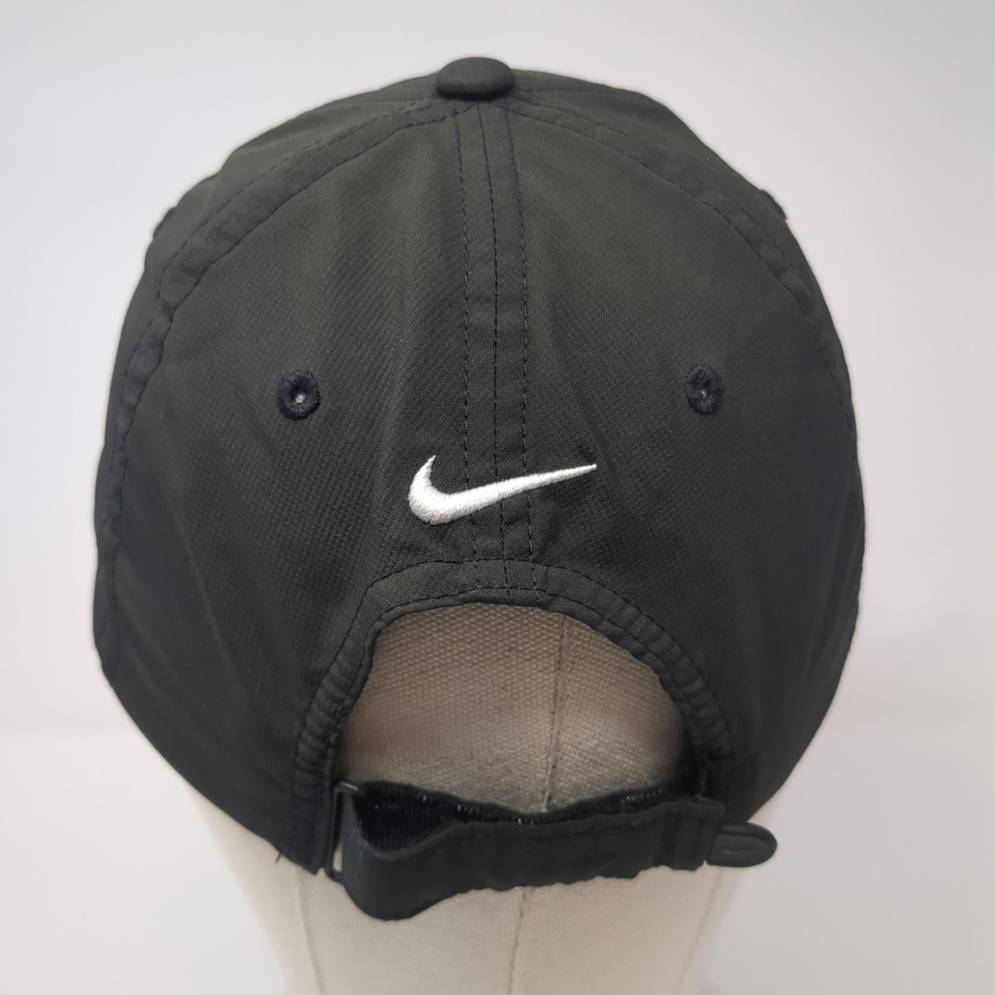 Nike Strapback Baseball Cap Black One Size Adjustable Embroidered Swoosh
