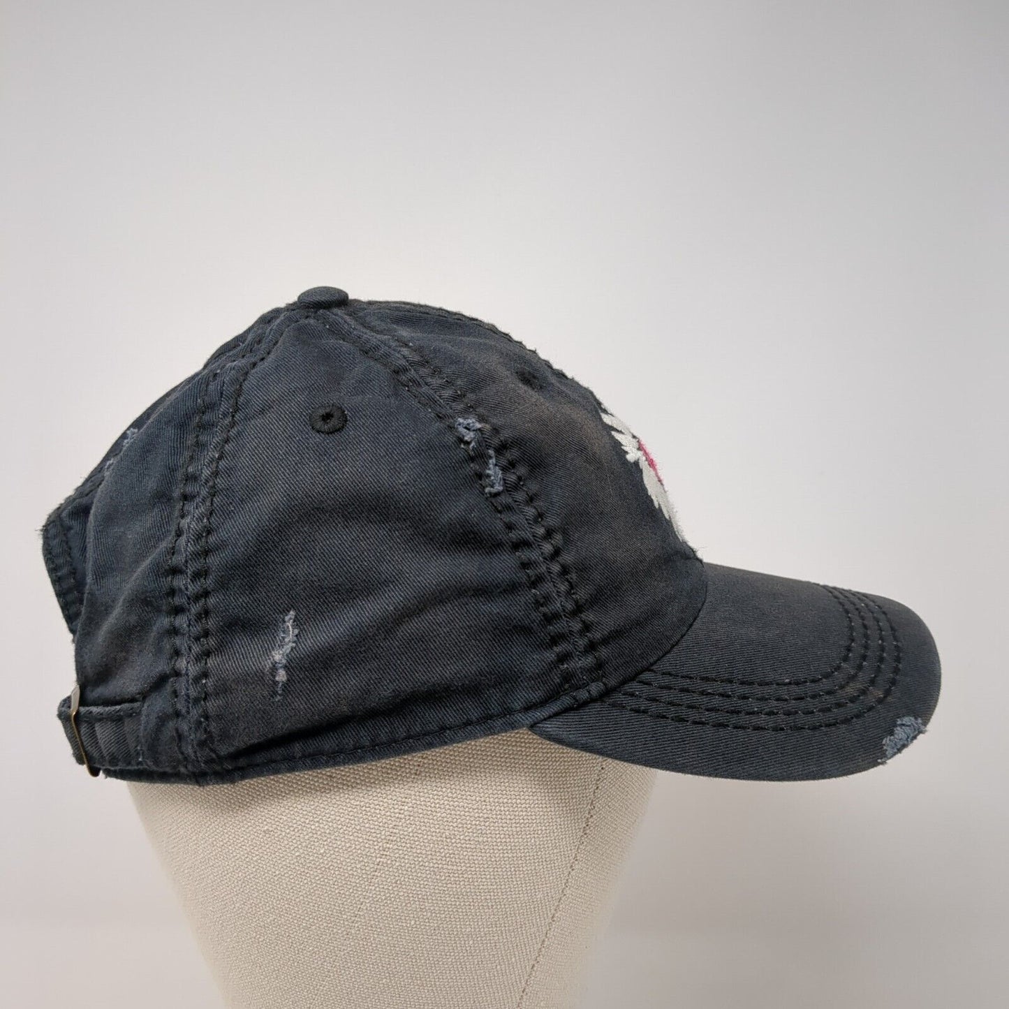 Daisy Flower Slideback Hat Blue One Size Adjustable Embroidered 6 Panel
