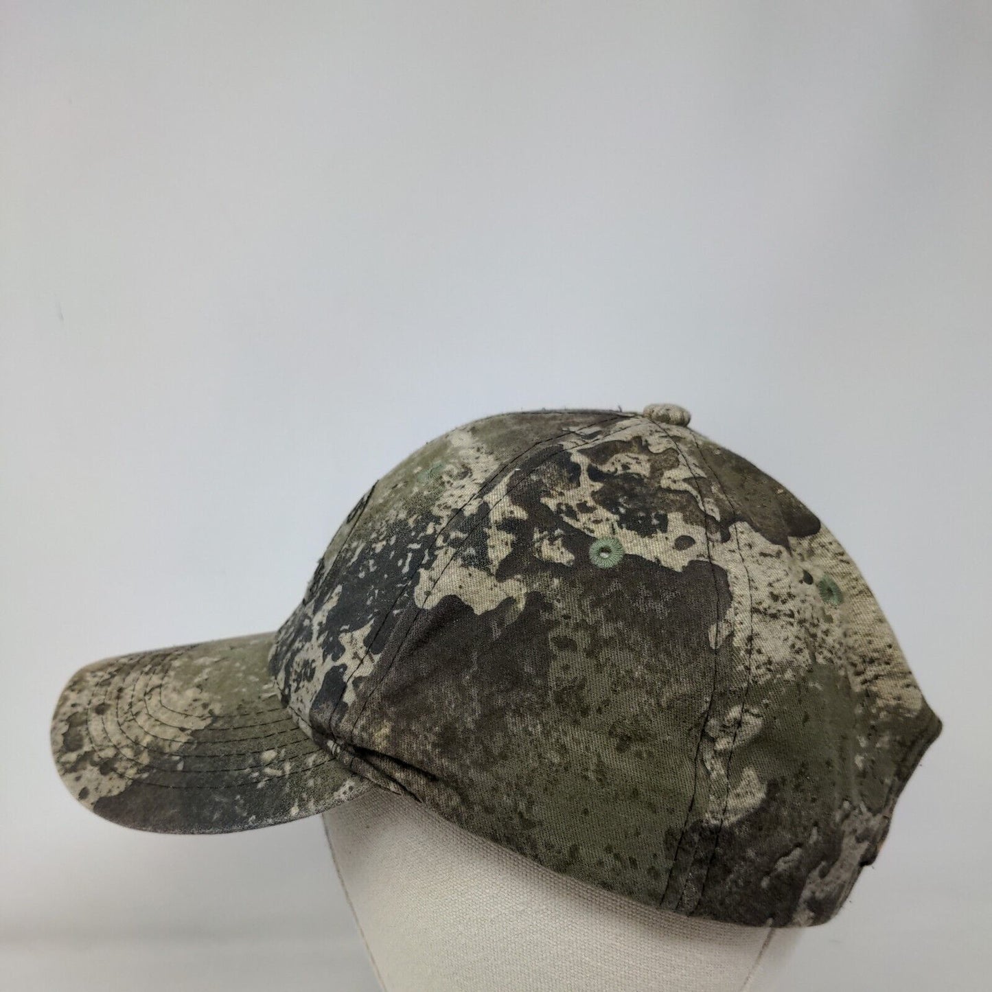 Bass Pro Shops Snapback Hat Camouflage One Size Embroidered Gone Fishing