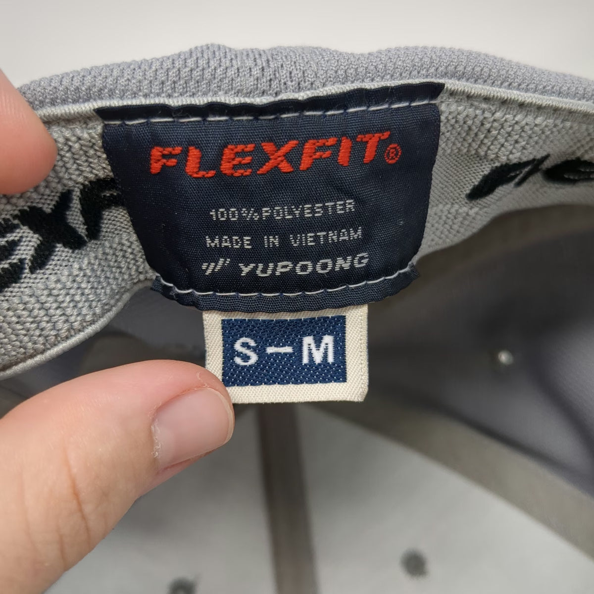 Flexfit Baseball Cap Gray M Hume Lake Logo Polyester Fitted Curved Brim Hat