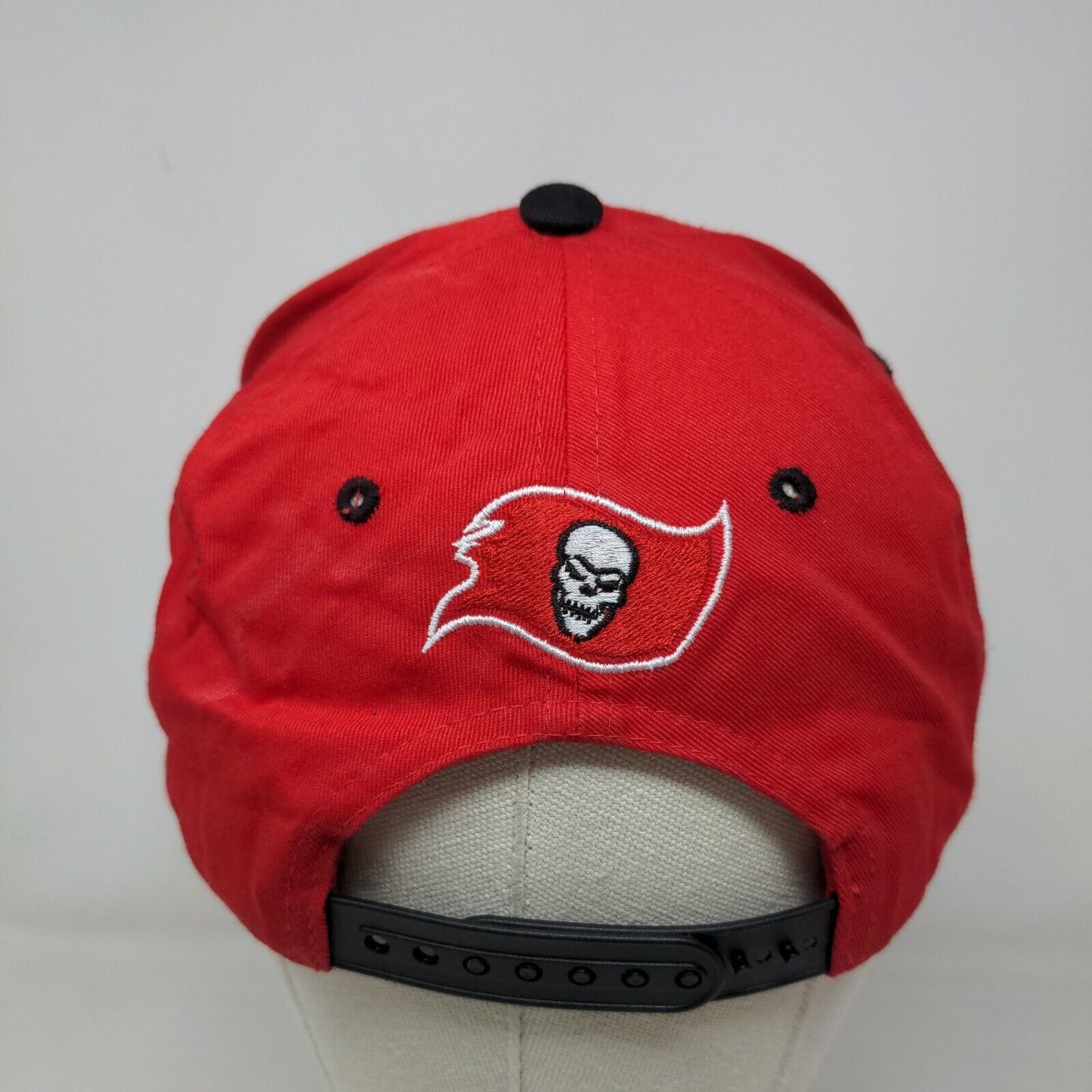 MG Men's Snapback Hat Red Embroidered Big Logo Print Bill Tampa Bay Buccaneers