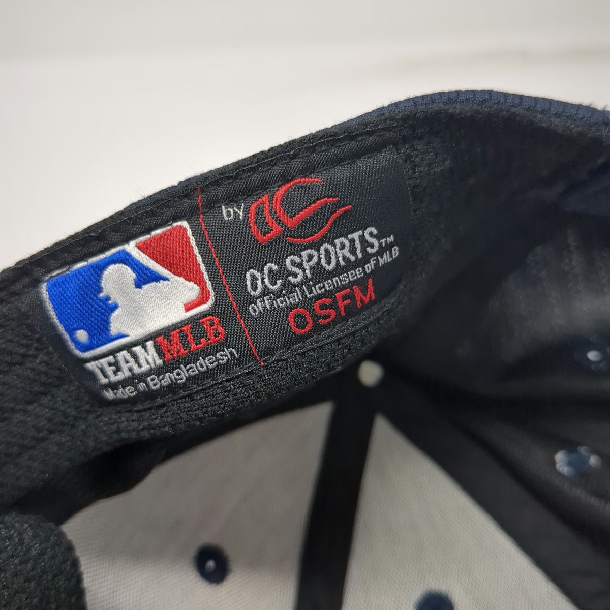 Boston Red Sox MLB OC Sports Baseball Cap Hat Blue One Size Mesh Logo Strapback