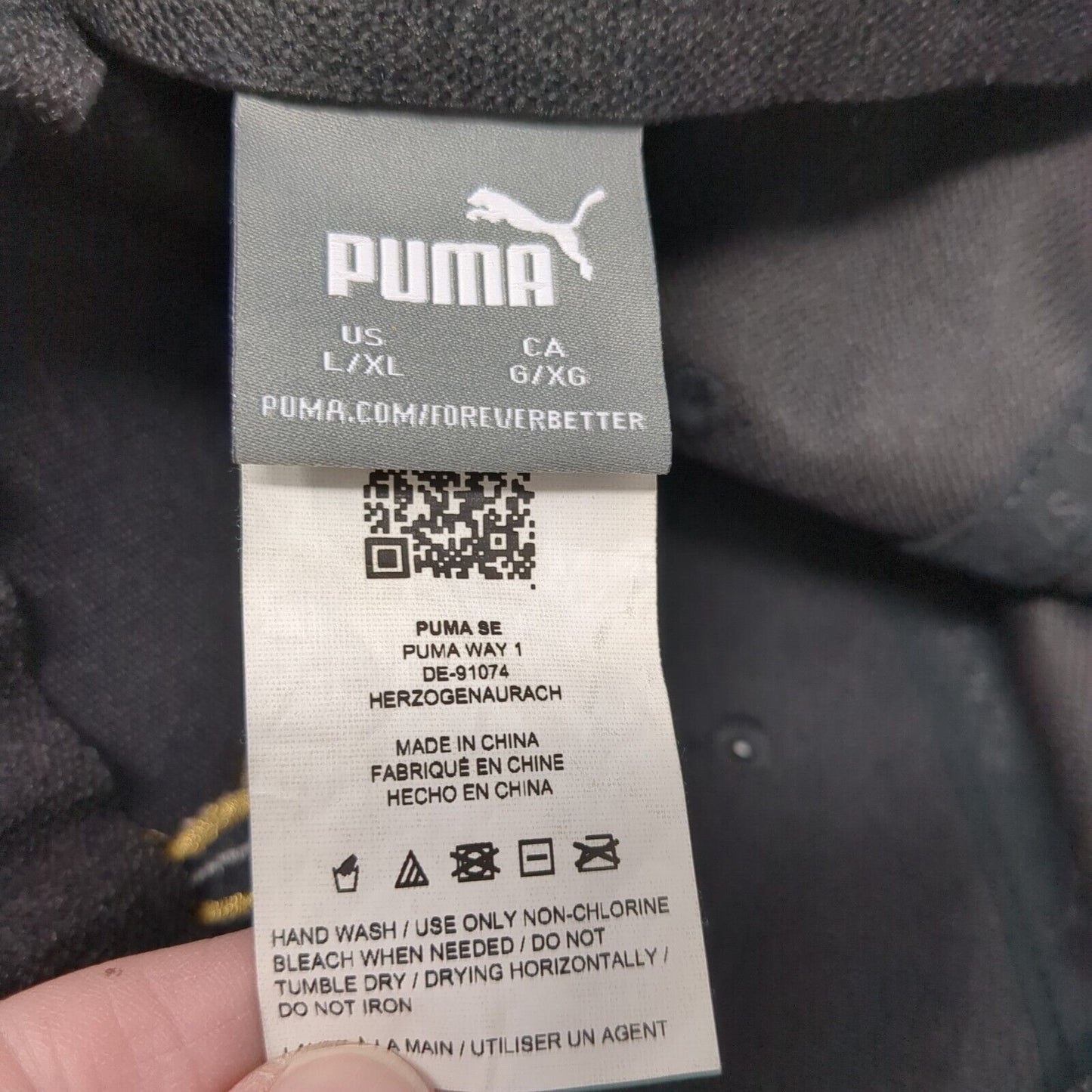 Puma Logo Fitted Hat Black L/XL Embroidered Stretch Solid 6 Panel