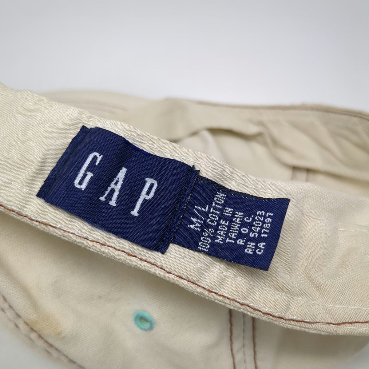 Gap Baseball Cap Beige L Contrast Stitching Elastic Back Cotton Hat
