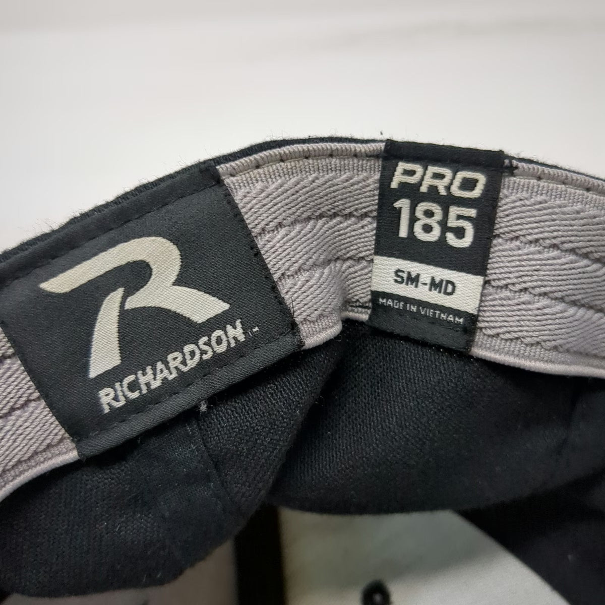 Richardson Baseball Cap Black M Fitted STLHD Steelhead Fishing Patch Outdoor Hat