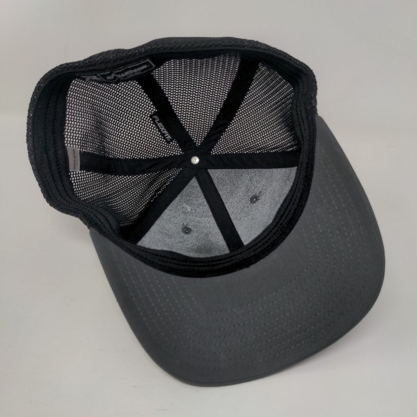 Navajo Mesa Farms Fitted Trucker Hat Gray S/M Flexfit Richardson