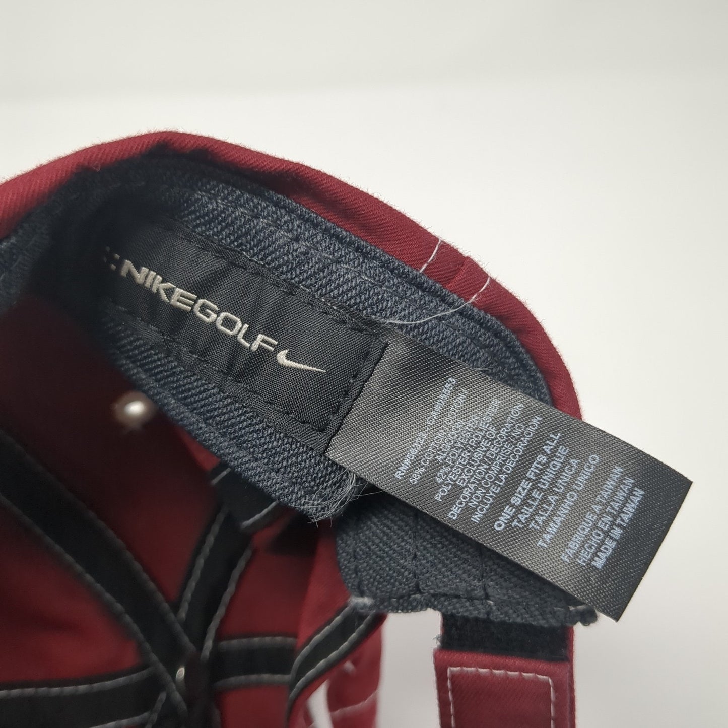 Nike Golf Strapback Baseball Cap Red One Size Adjustable Embroidered Swoosh