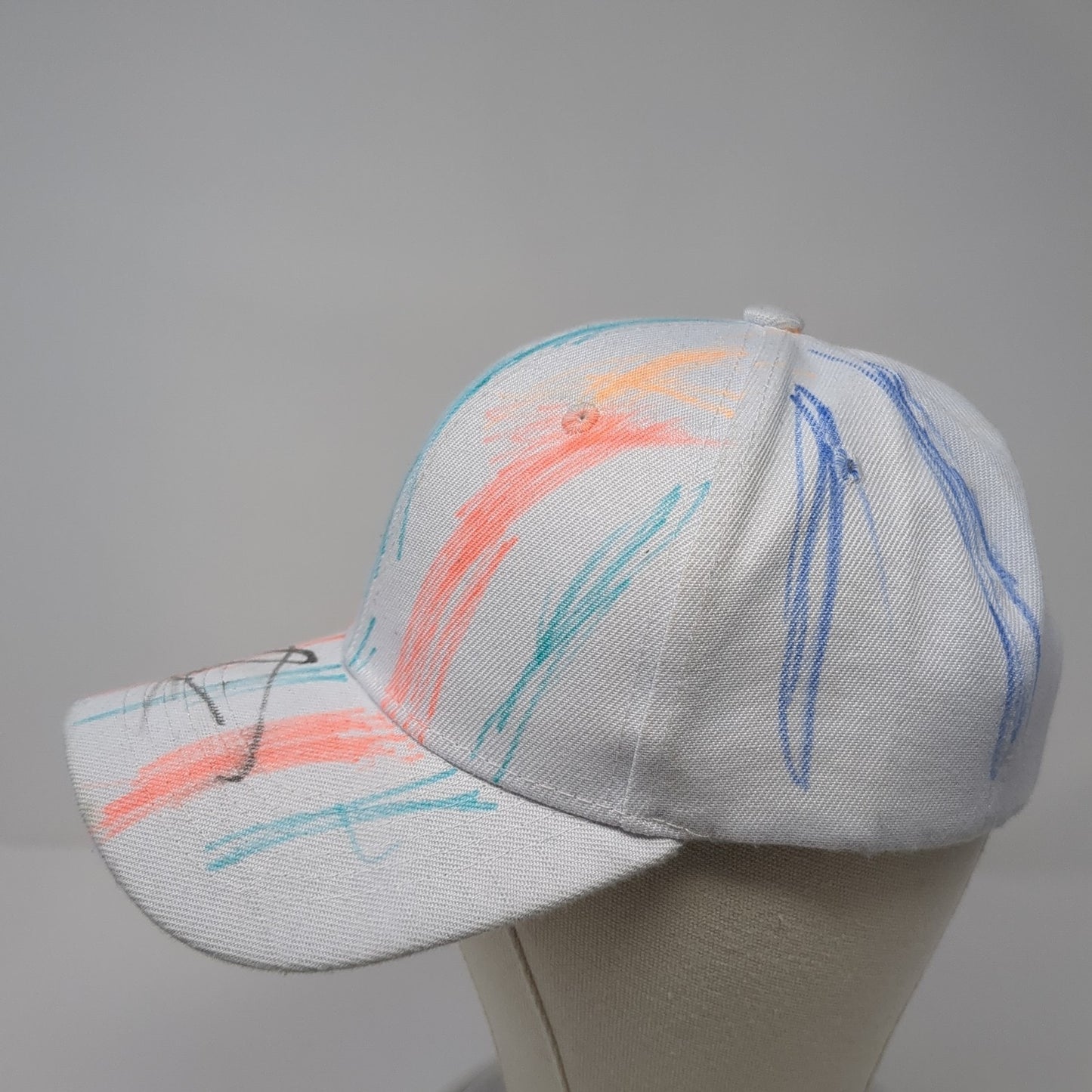 Unbranded Strapback Hat White One Size Solid Adjustable Autographed