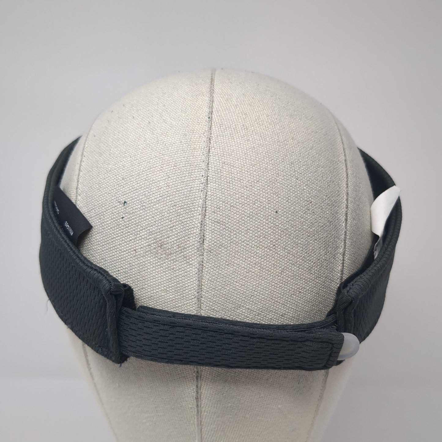 Stewart Strapback Visor Hat Gray One Size Adjustable Embroidered New Era