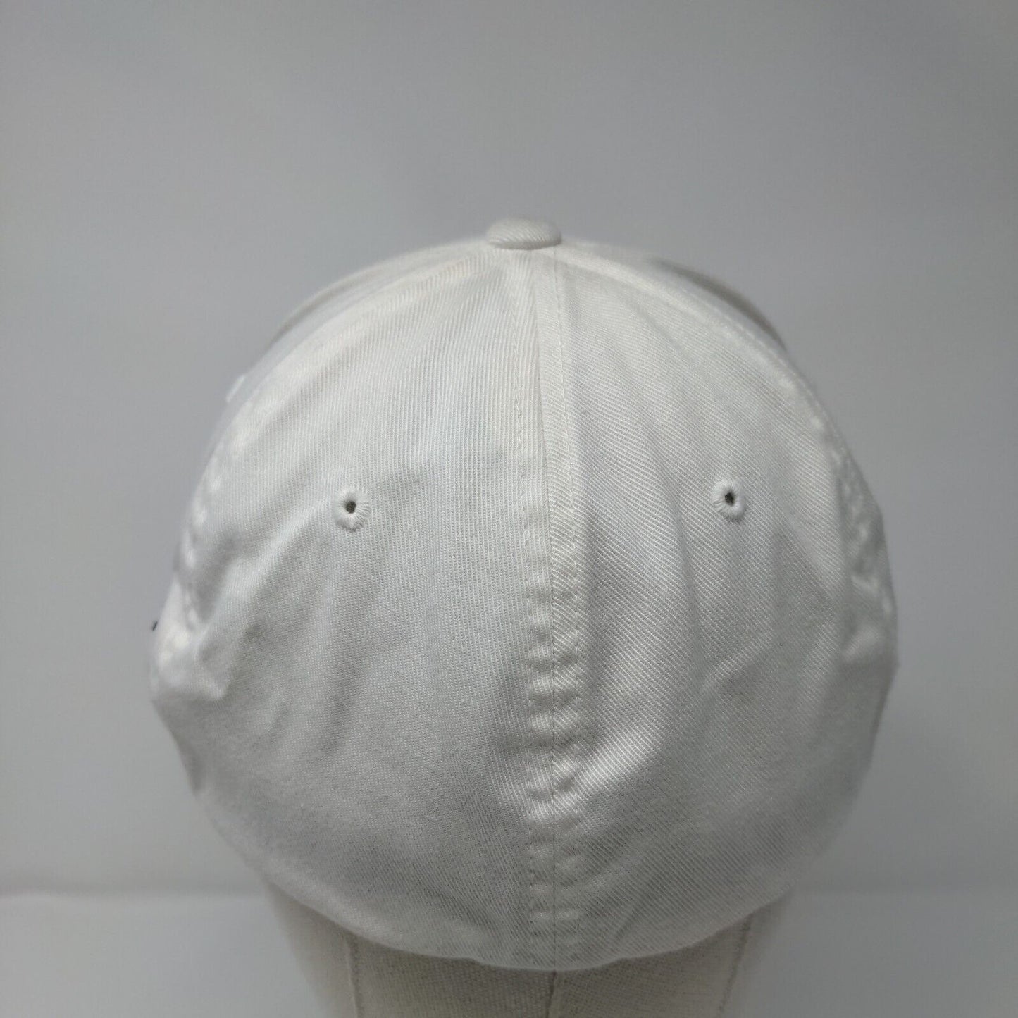 Air Maui Fitted Hat White L/XL Embroidered 6 Panel Flexfit Yupoong