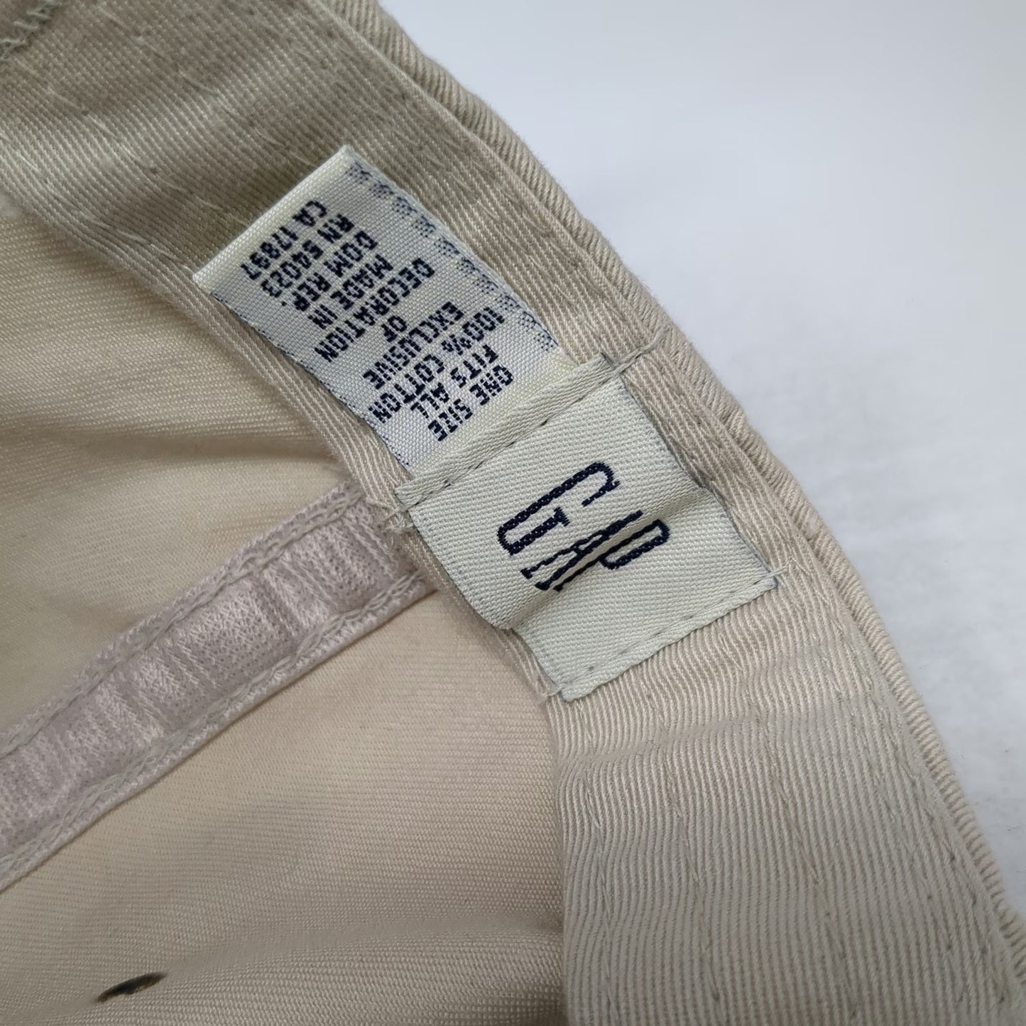 GAP Baseball Cap Beige One Size Blue Embroidered Slideback Hat September 26 1997