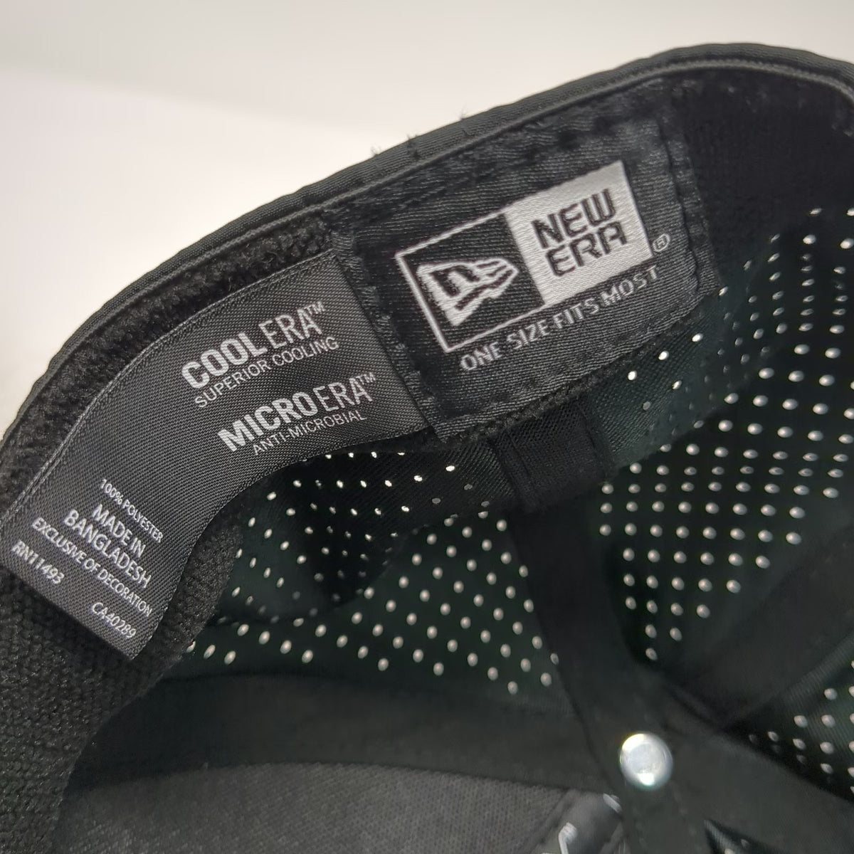 New Era Trucker Hat Black OSFM North Italia Perforated Mesh Snapback 9SEVENTY
