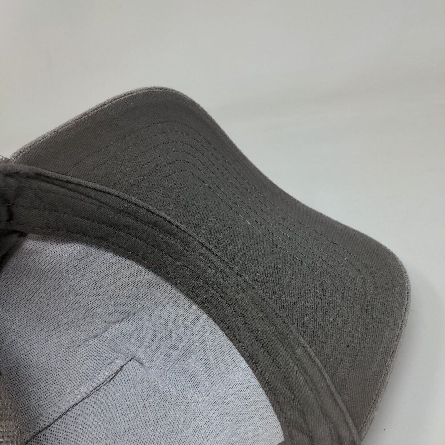 Bass Pro Shops Snapback Trucker Hat Gray OSFM Adjustable Mesh Back Gone Fishing