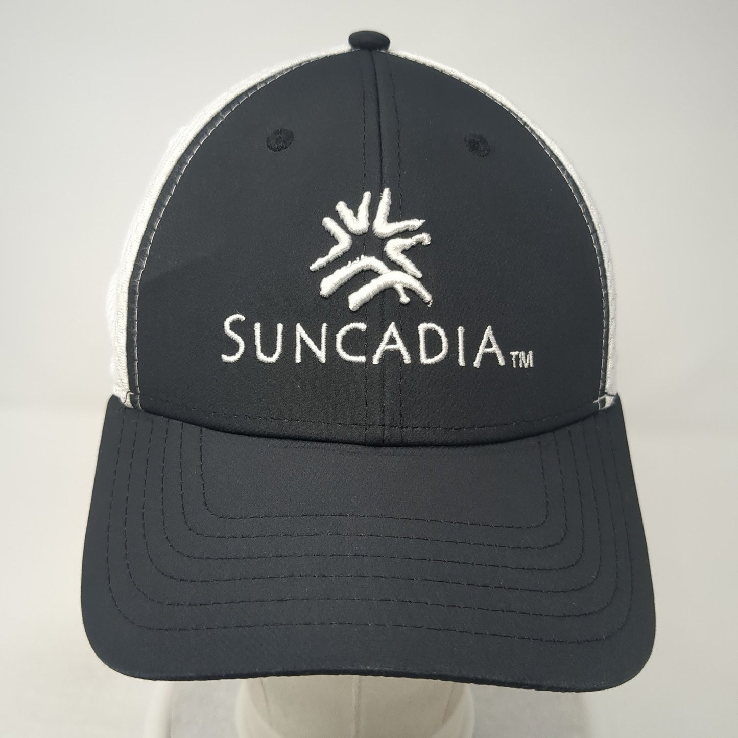 Suncadia Fitted Hat Black Medium Embroidered Colorblock A-Flex Imperial
