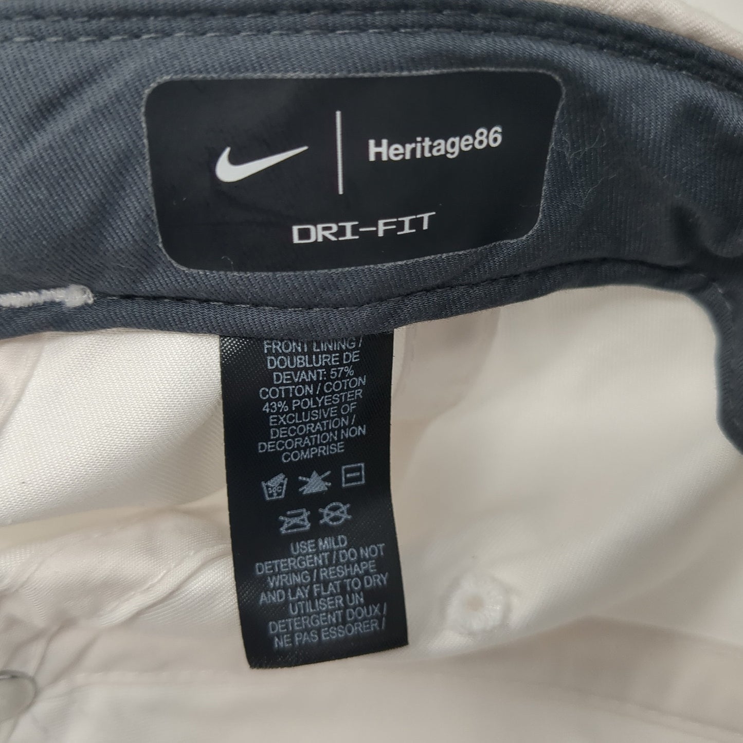 Nike Heritage86 Slideback Hat White One Size Embroidered Logo Dri-Fit