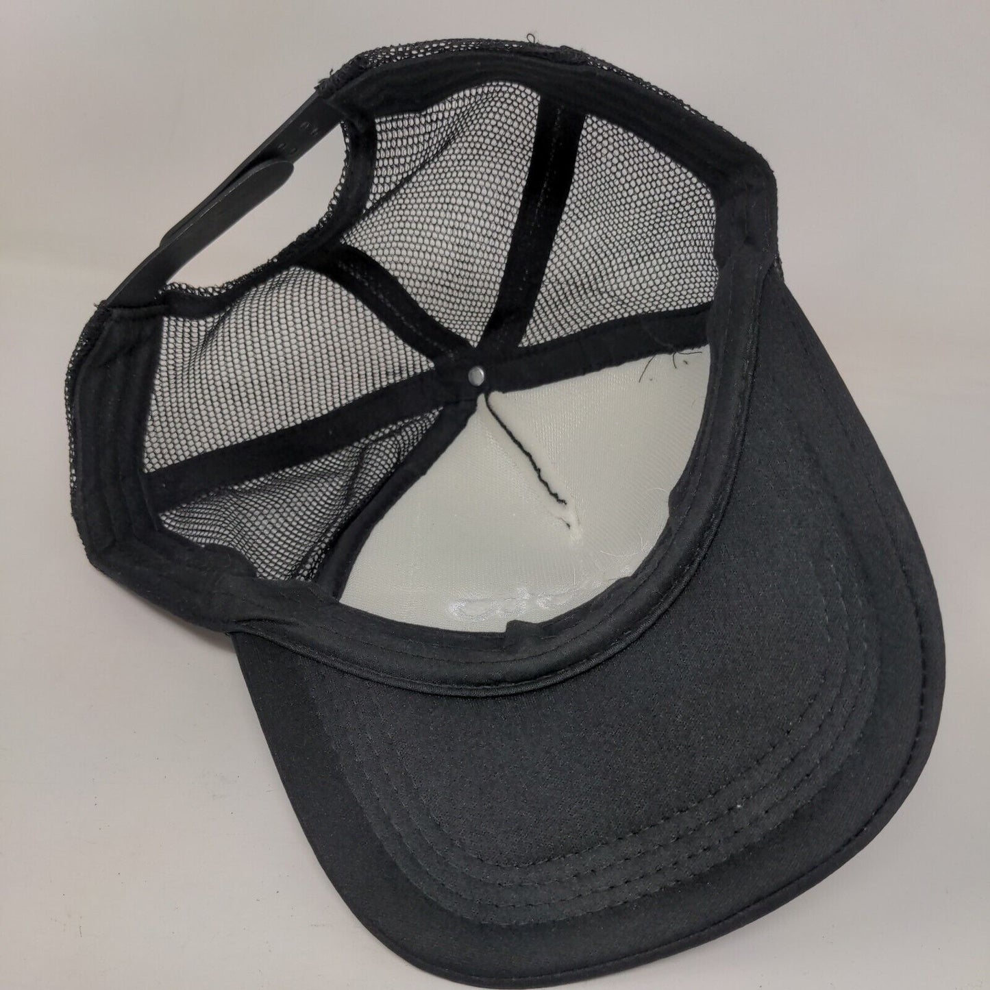 Emoto Snapback Mesh Back Trucker Hat Black One Size Solid Embroidered