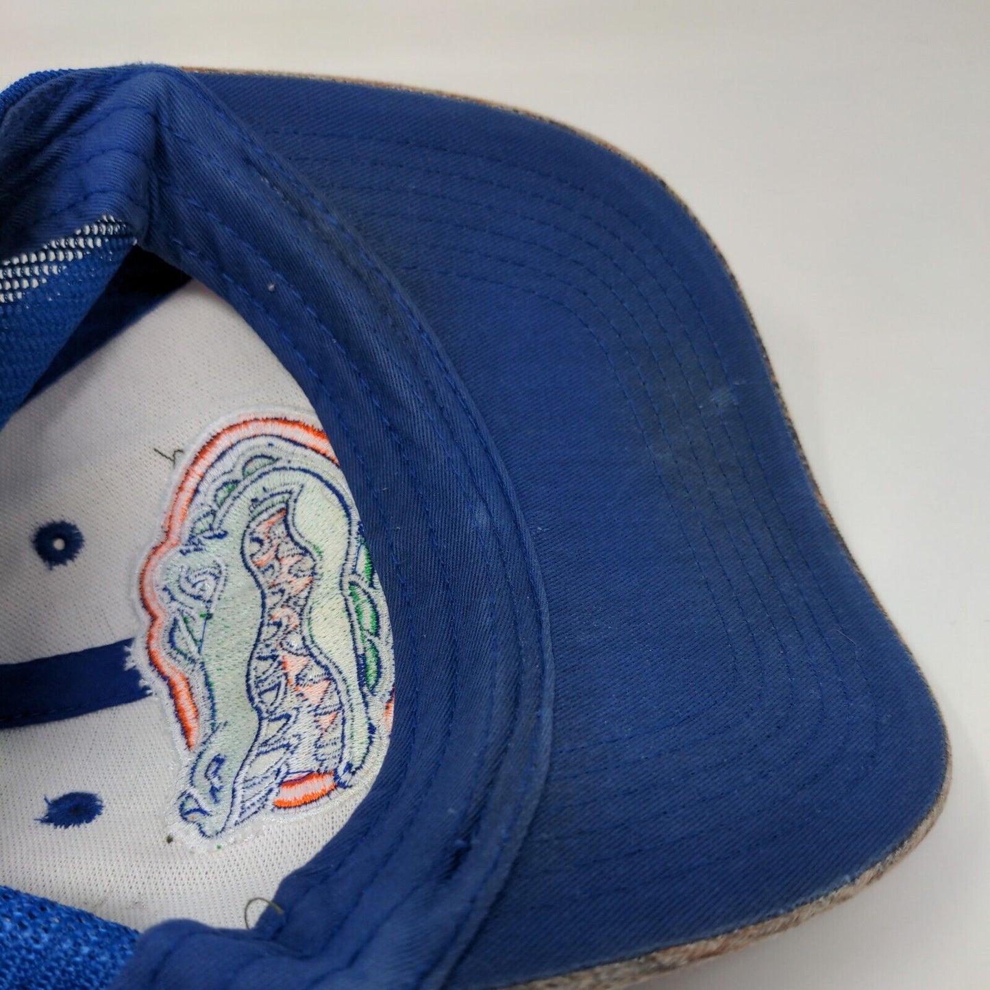 Captivating Headwear Men's Snapback Mesh Back Camo Hat Florida Gators Logo