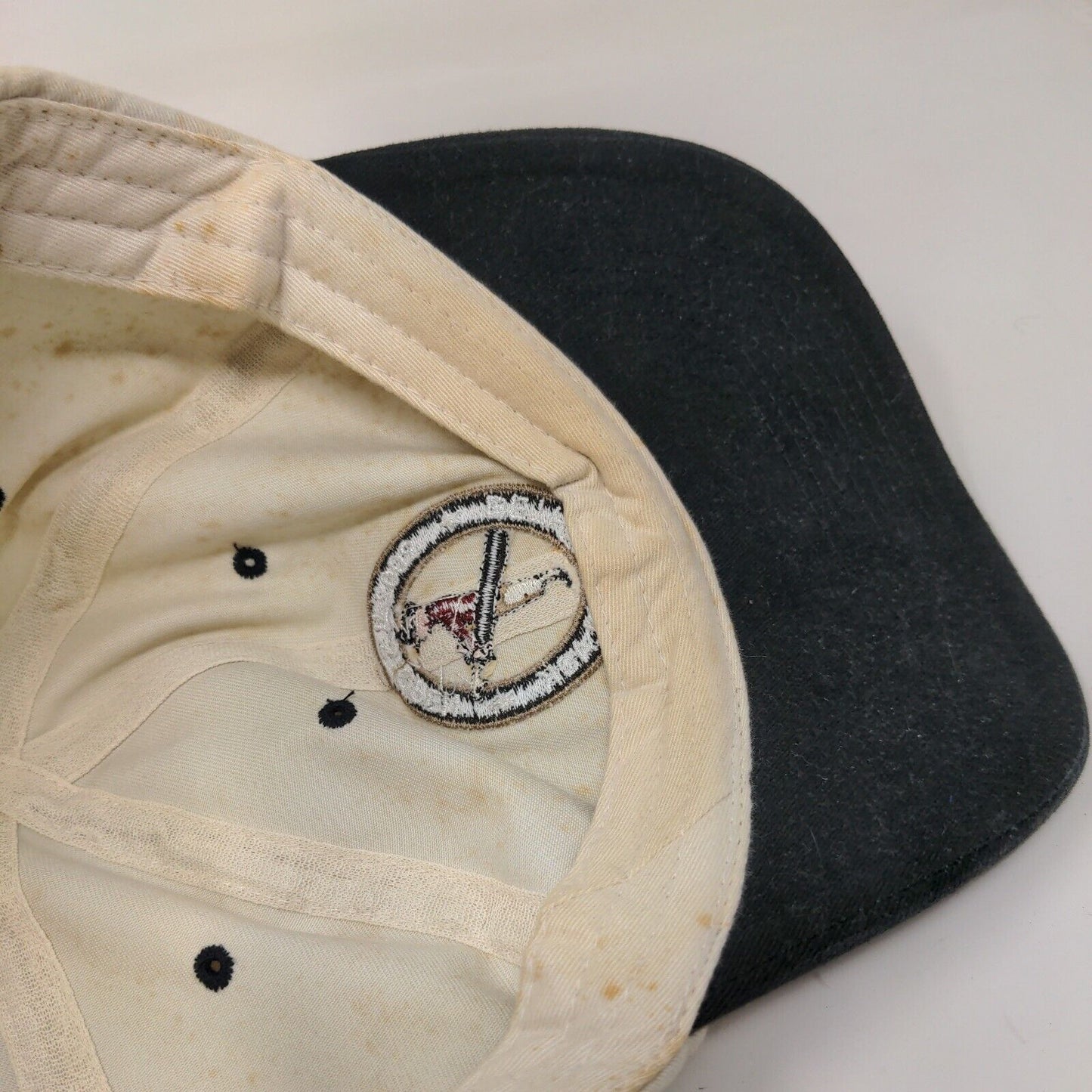 2002 US Open Bethpage Black Slideback Hat Cream One Size USGA Member