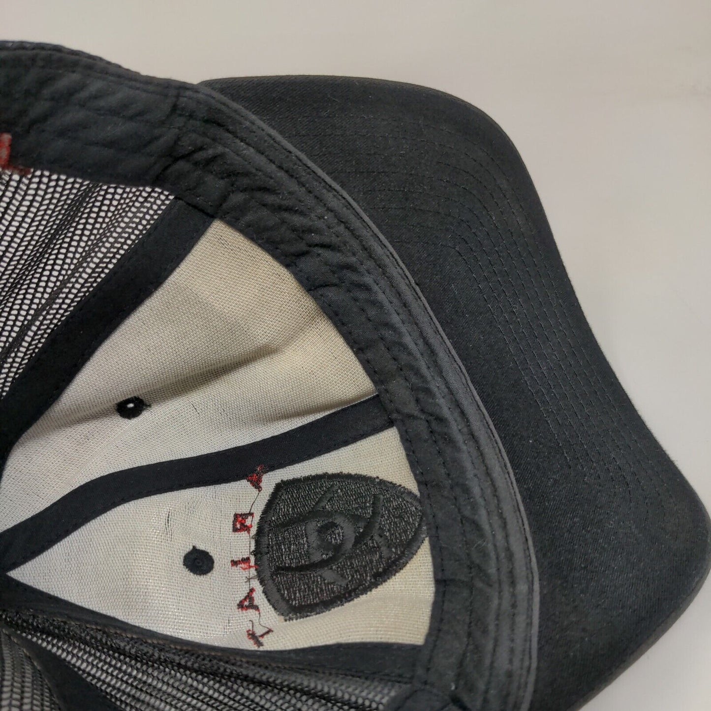 Ariat Snapback Mesh Back Trucker Hat Gray One Size Embroidered 6 Panel