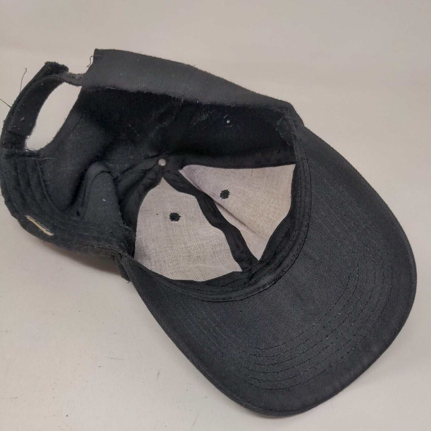 Unbranded Strapback Hat Black One Size Adjustable 6 Panel Vent Holes Blank