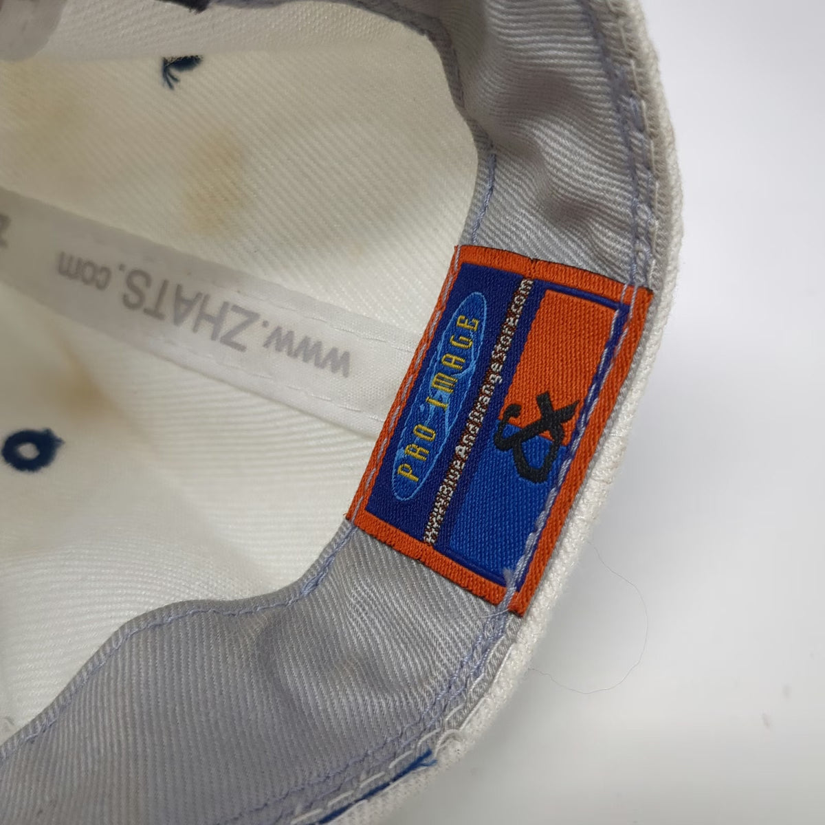 Boise State Broncos NCAA Zephyr White 7 1/8 Autographed Fitted Cap Hat Blue Logo