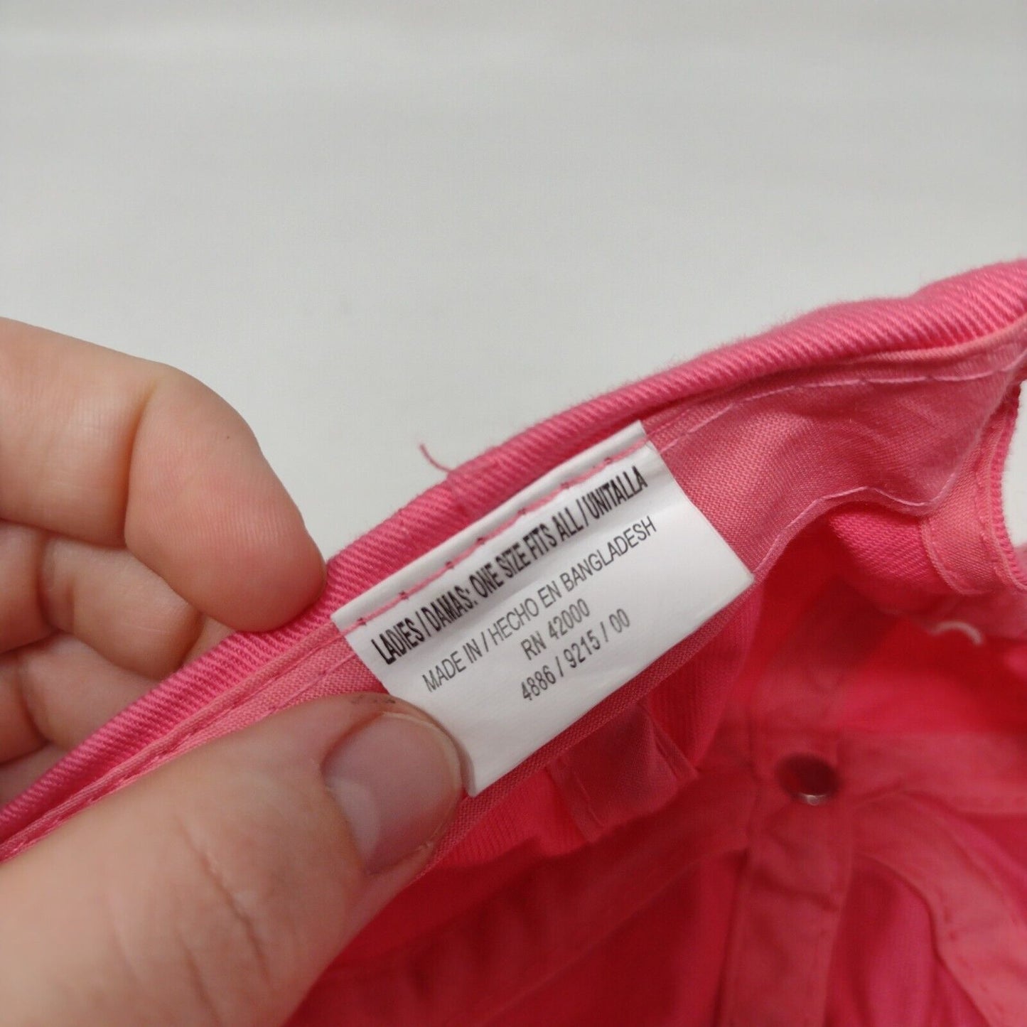 Unbranded Ladies Strapback Hat Pink OSFA Adjustable Vented Holes 6 Panel Blank