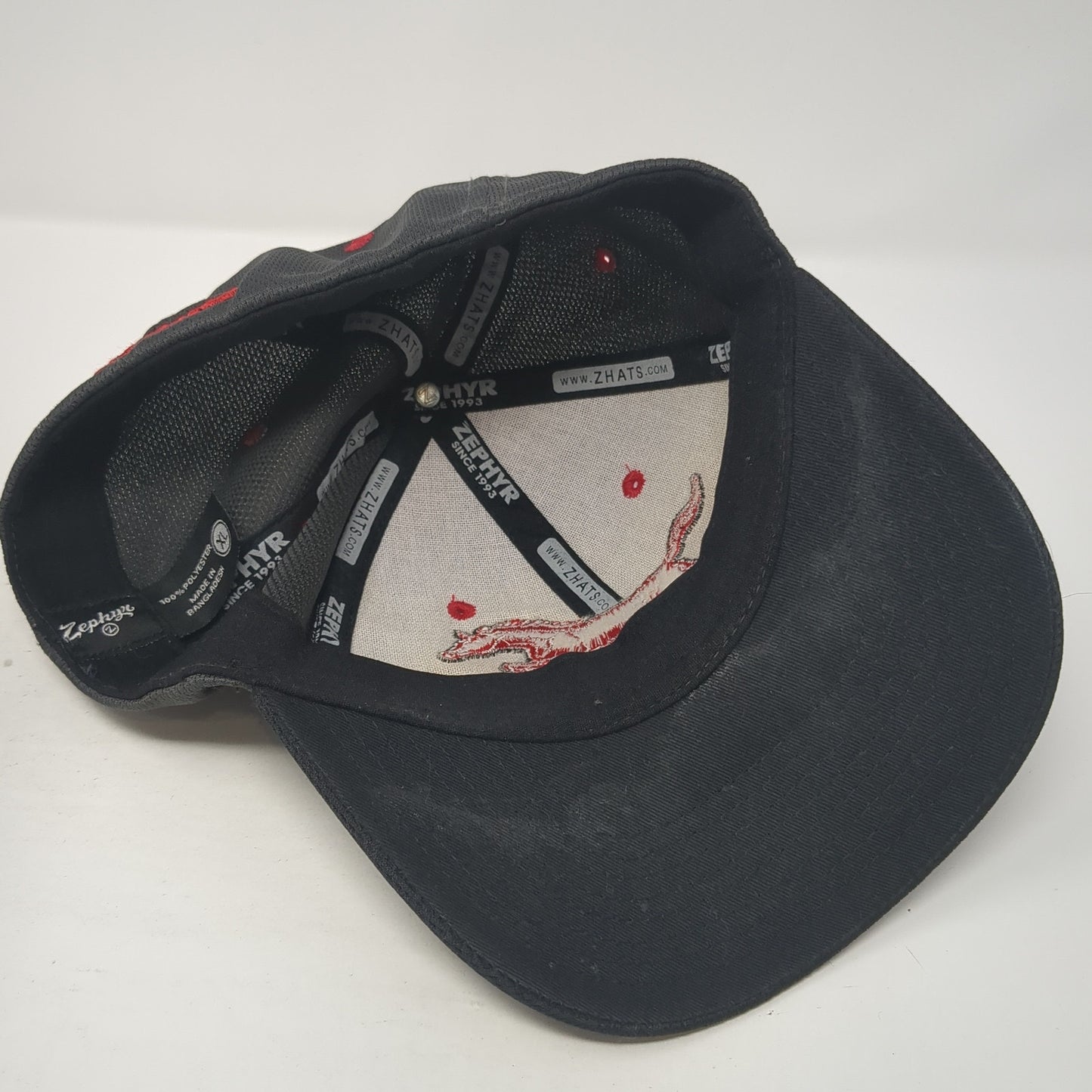 STJOMO Mustang Fitted Hat Gray XL Embroidered Logo Zephyr 6 Panel