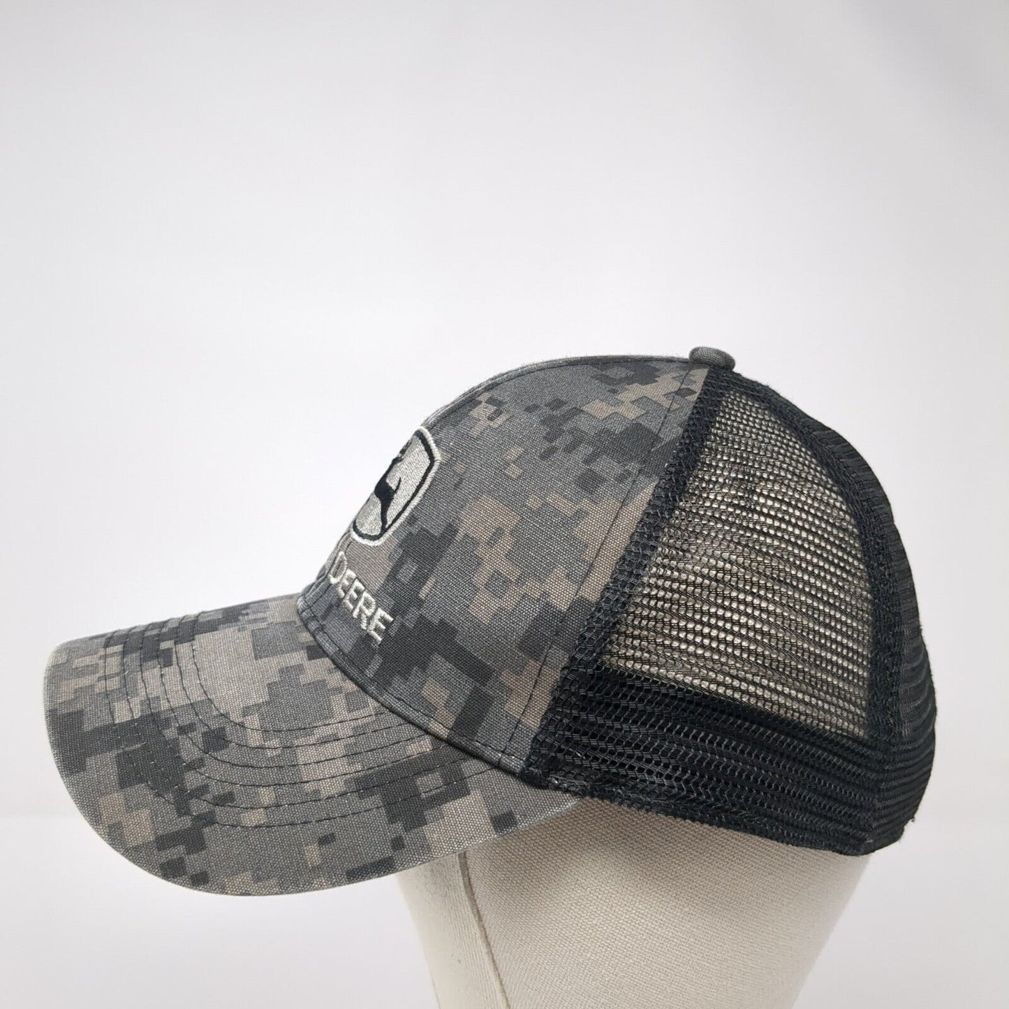 John Deere Snapback Mesh Back Trucker Hat Camo One Size Adjustable