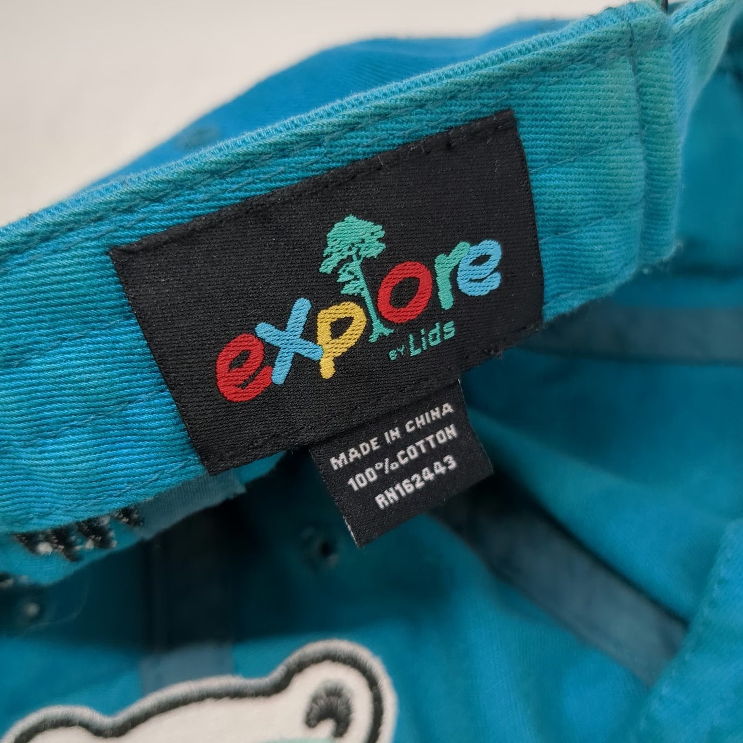 Explore by Lids Blue Baseball Cap One Size Polar Bear Ski Goggles Paw Prints Hat