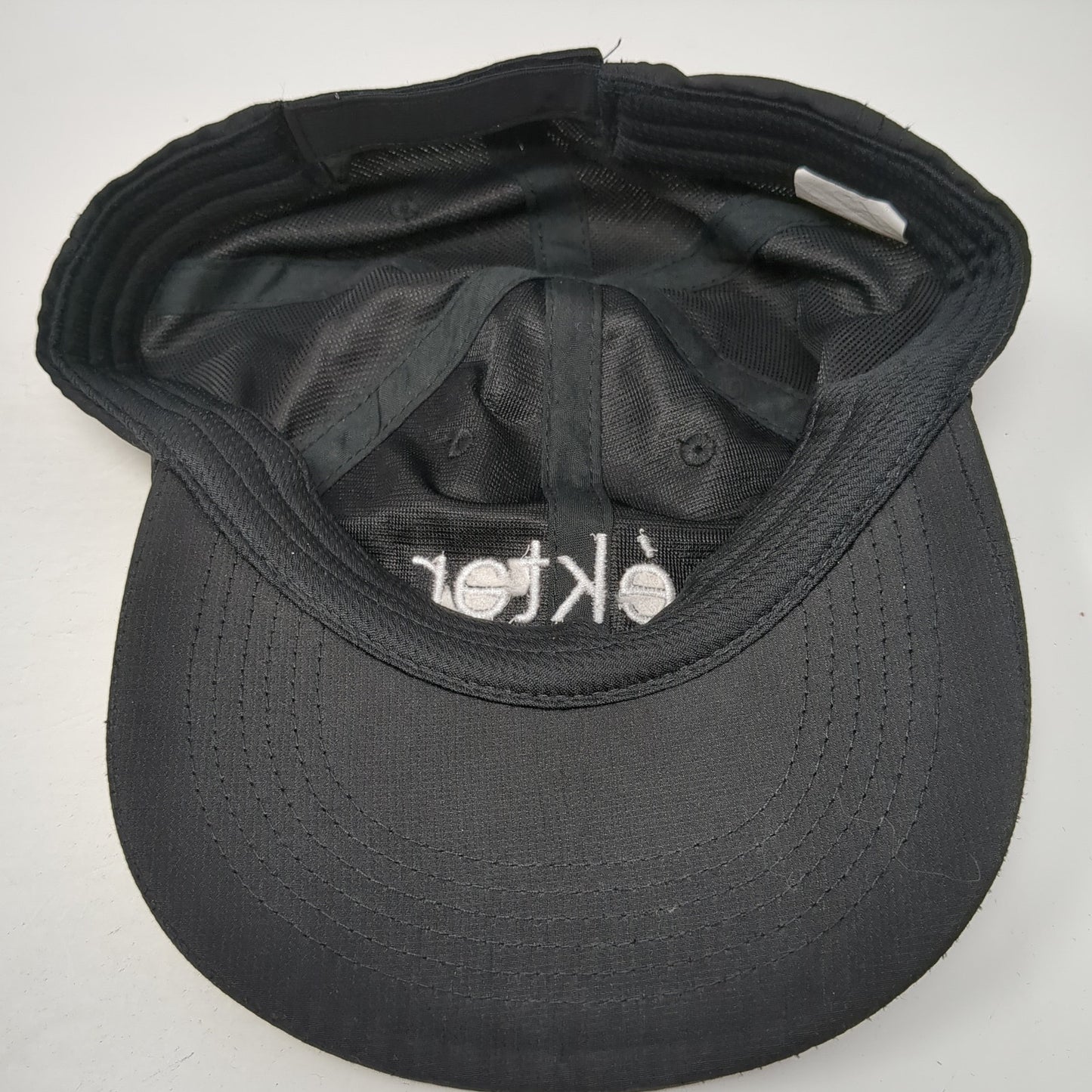 Nektar Juice Bar Strapback Baseball Cap Black One Size Adjustable Embroidered