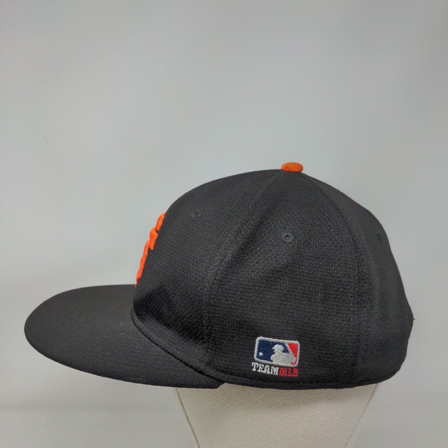 Team MLB San Francisco Giants Strapback Hat Black OSFM Embroidered Logo