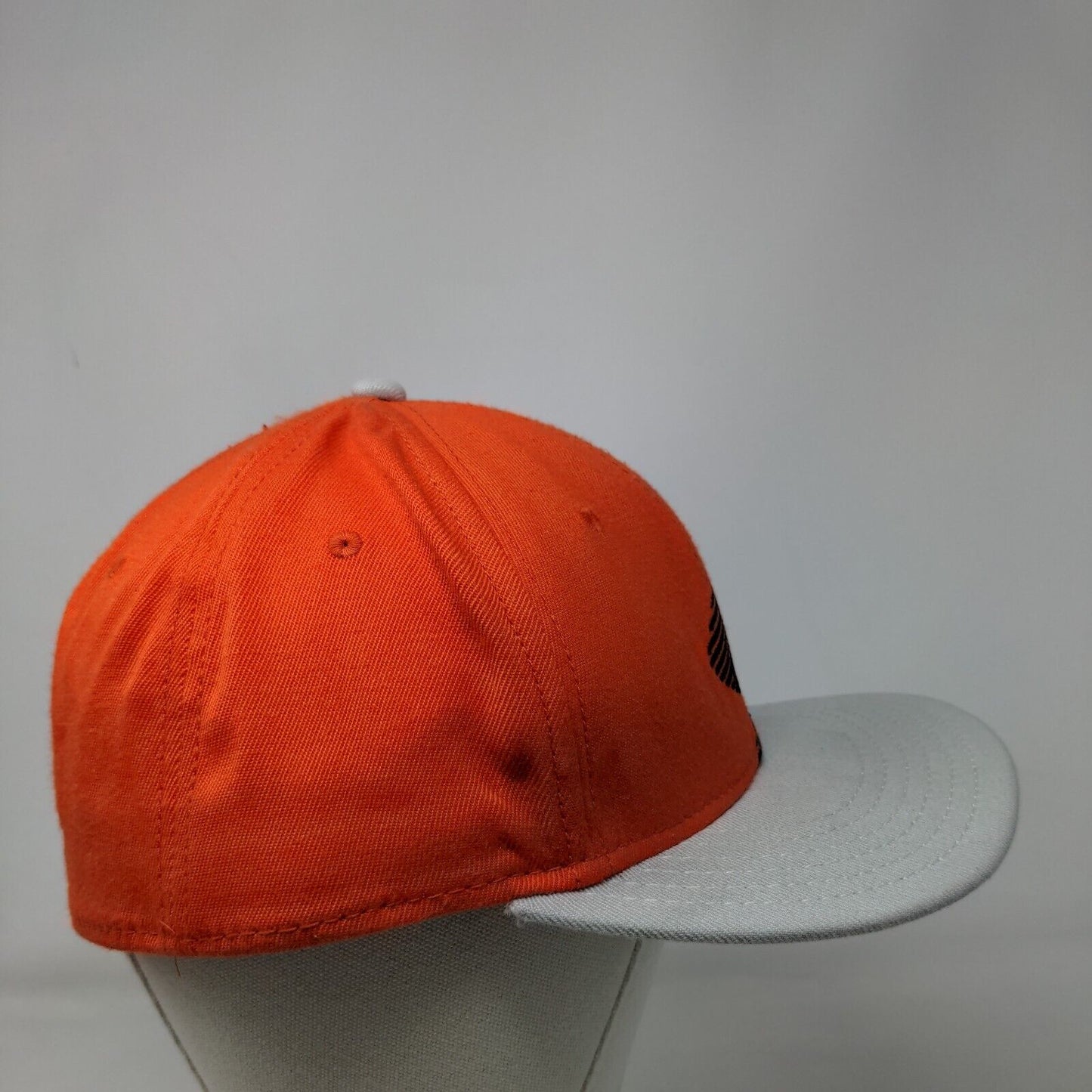 Under Armour Fitted Hat Orange L/XL Colorblock Embroidered Vent Holes