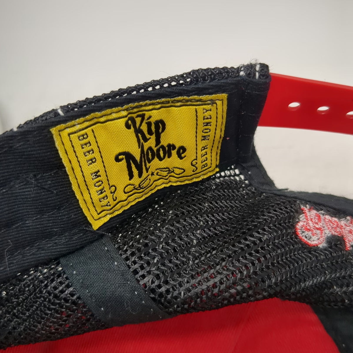 Kip Moore Trucker Hat Red Black One Size Beer Money Autographed Signature Mesh