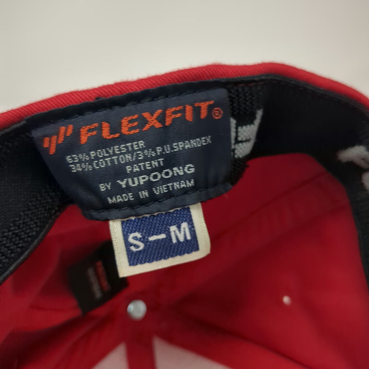 Flexfit Baseball Cap Red M Big Sky Montana Mountain Logo Elastic Headband Hat
