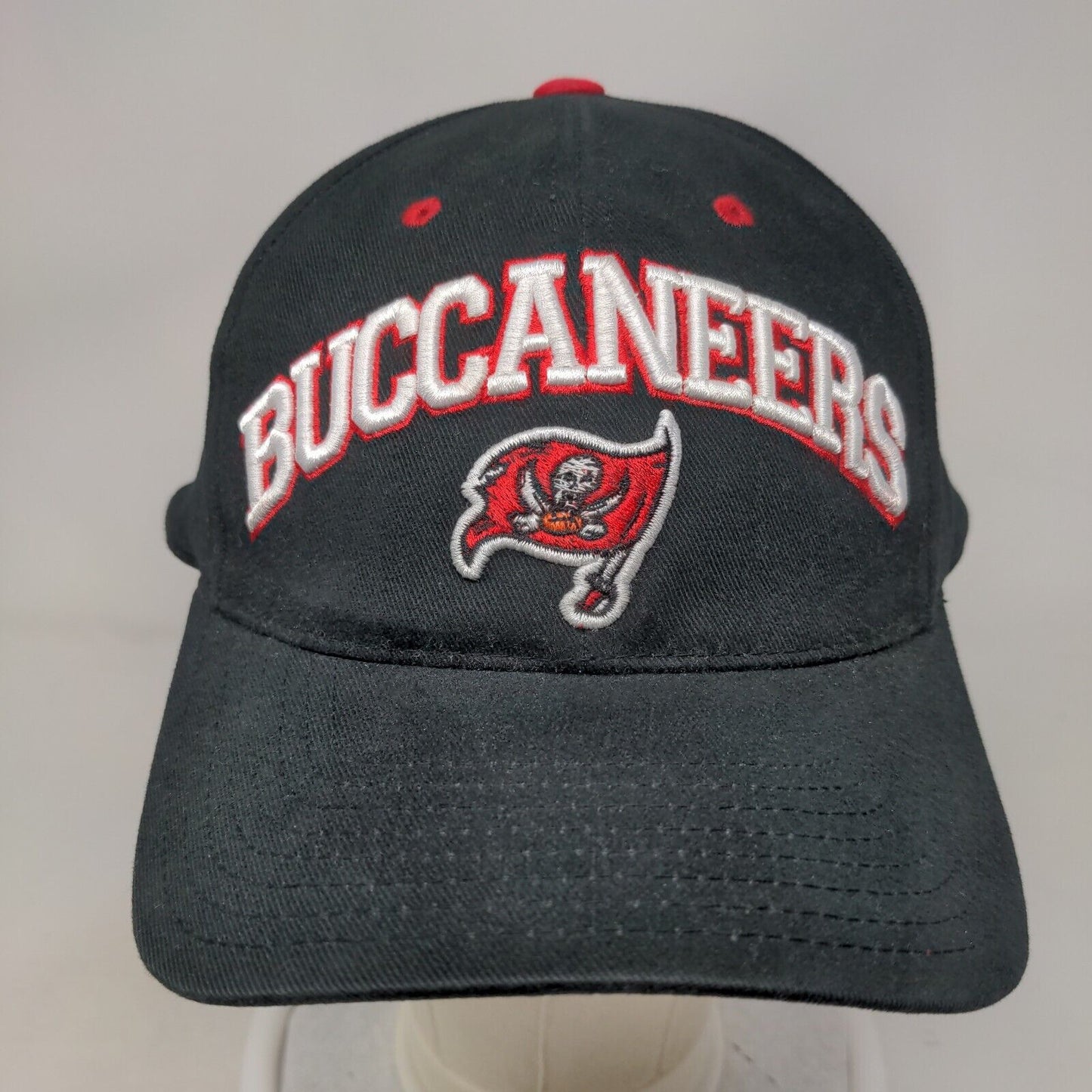 Tampa Bay Buccaneers Strapback Hat Black Embroidered Flag Logo NFL
