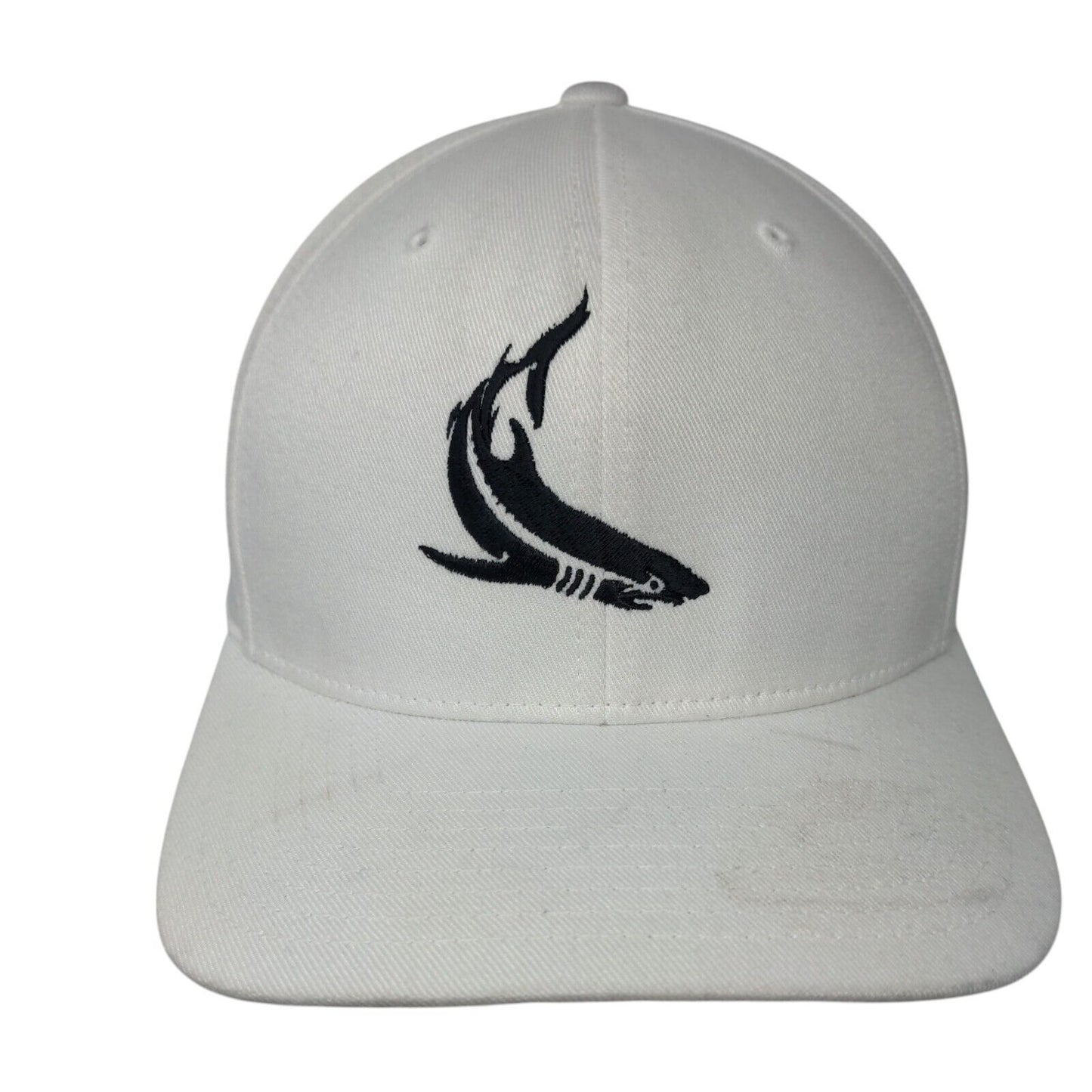 Air Maui Fitted Hat White L/XL Embroidered 6 Panel Flexfit Yupoong
