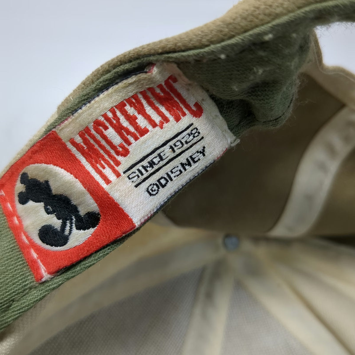 Mickey Inc Disneyland Hat Snapback Beige Brown White Vintage Embroidered Patch