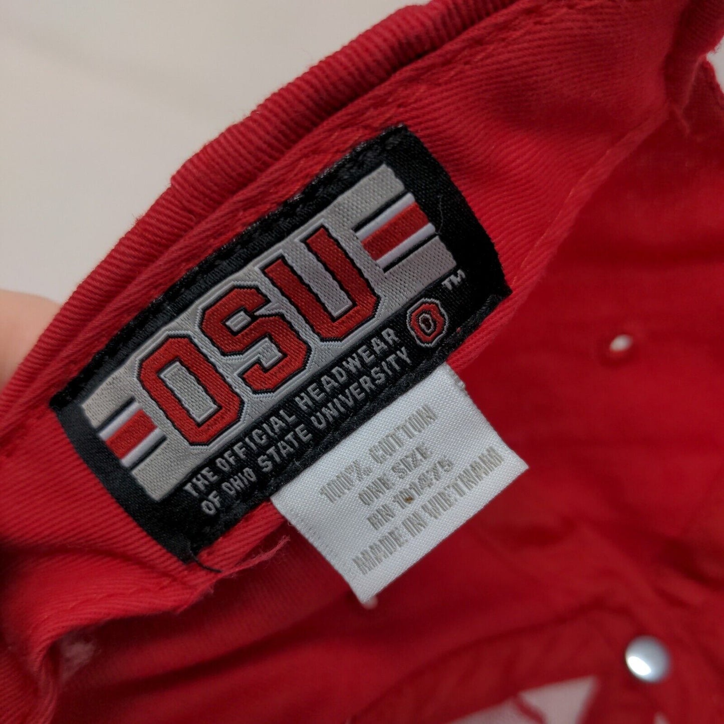 Ohio State University Buckeyes Men's Strapback Hat Red Size OS Embroidered Logo
