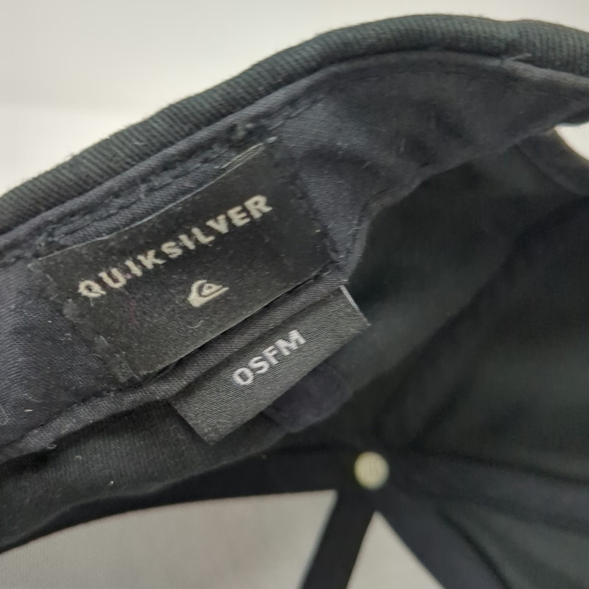Quiksilver Snapback Black One Size Hat Tonal Logo Embroidered Yupoong Classic