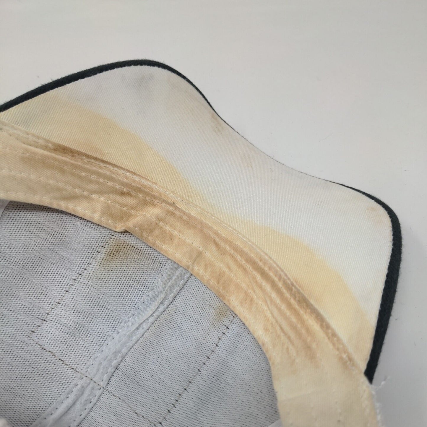 Steer Skull Patch Strapback Mesh Back Trucker Hat Black OSFA Colorblock