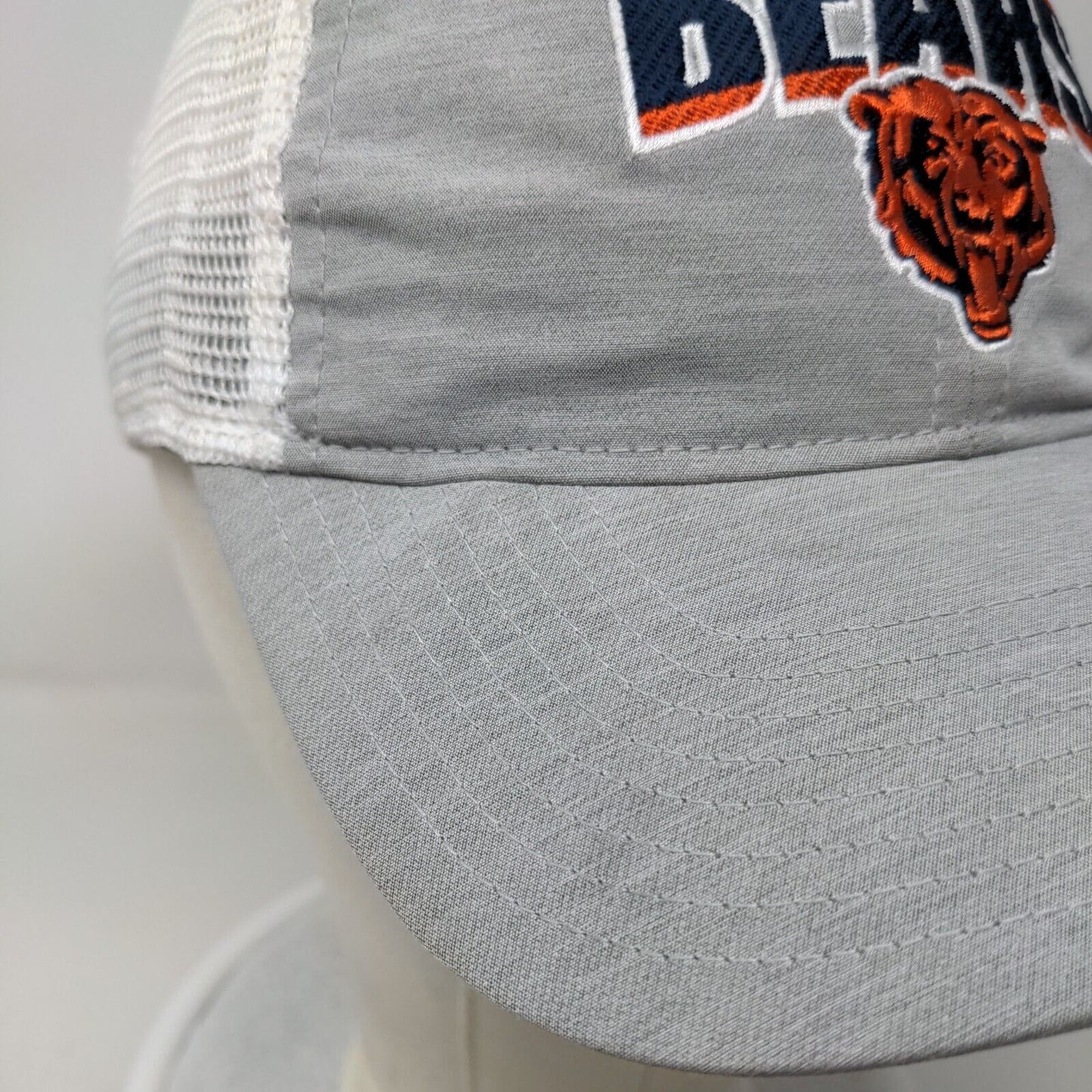 Chicago Bears Snapback Mesh Back Hat Gray Embroidered Logo NFL Adjustable